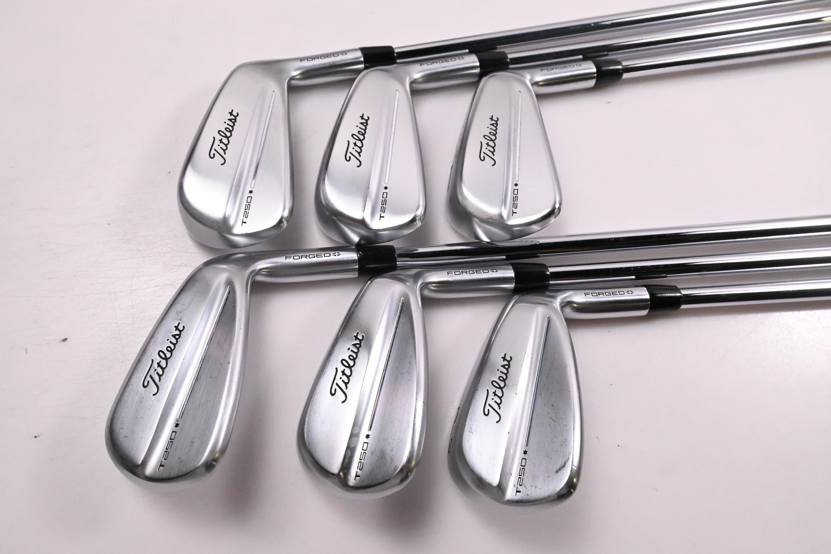Titleist T250* 2025 Irons / 5-PW / X-Flex Project X Shafts