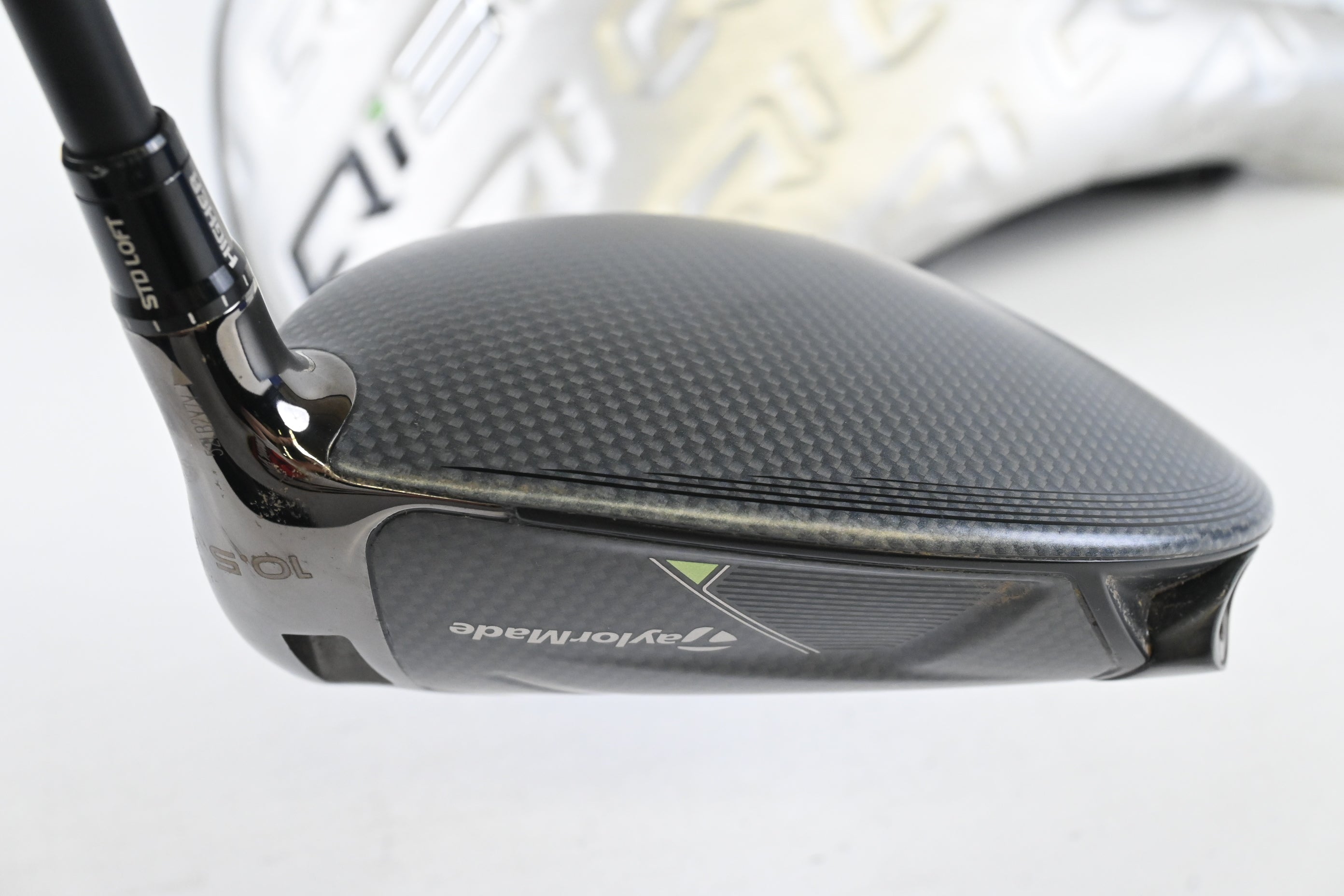 Taylormade Qi35 Driver / 10.5 Degree / Stiff Flex Fujikura Ventus Blue 5 Shaft