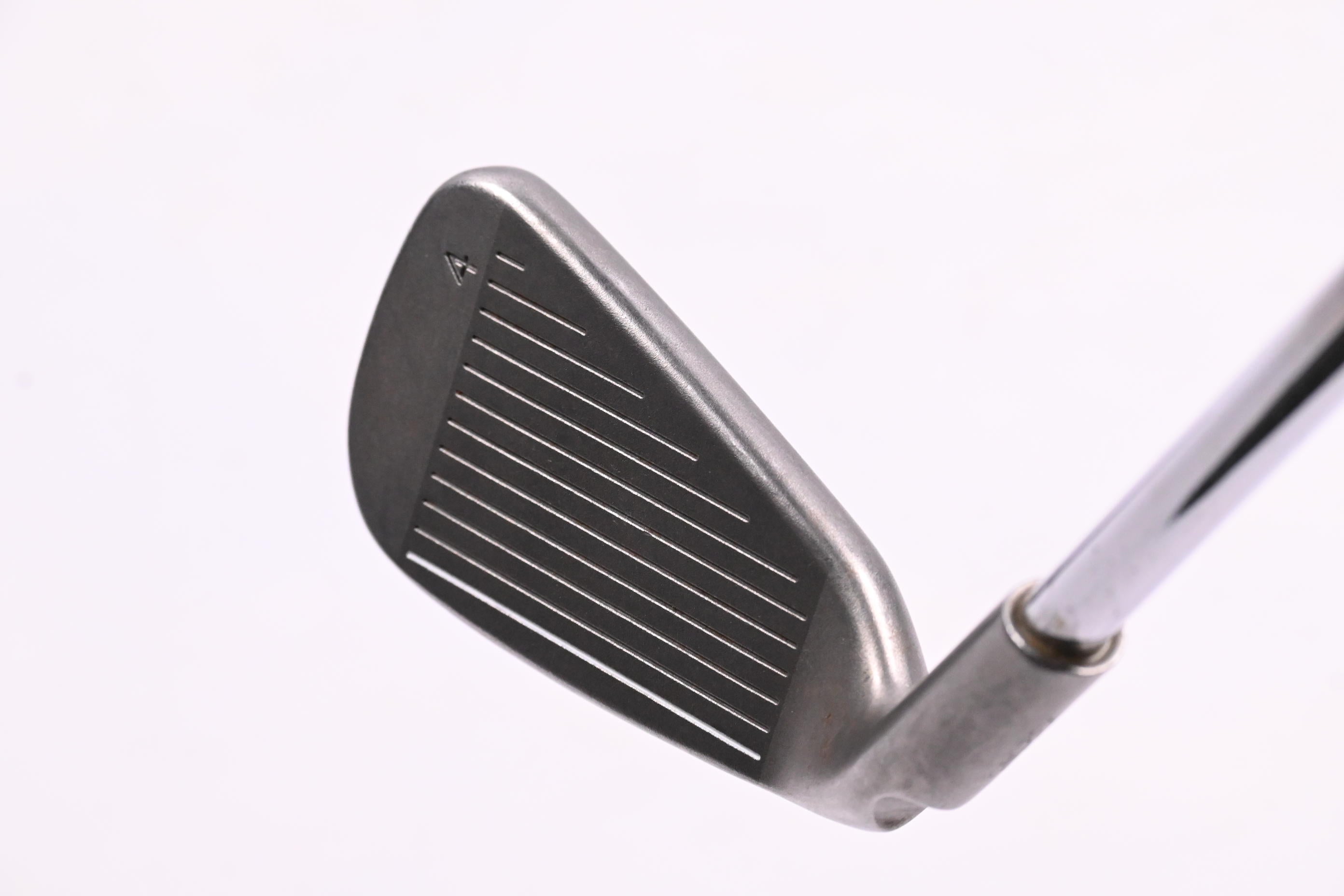 Ping G10 #4 Iron / 24 Degree / Black Dot / Regular Flex Ping AWT Shaft