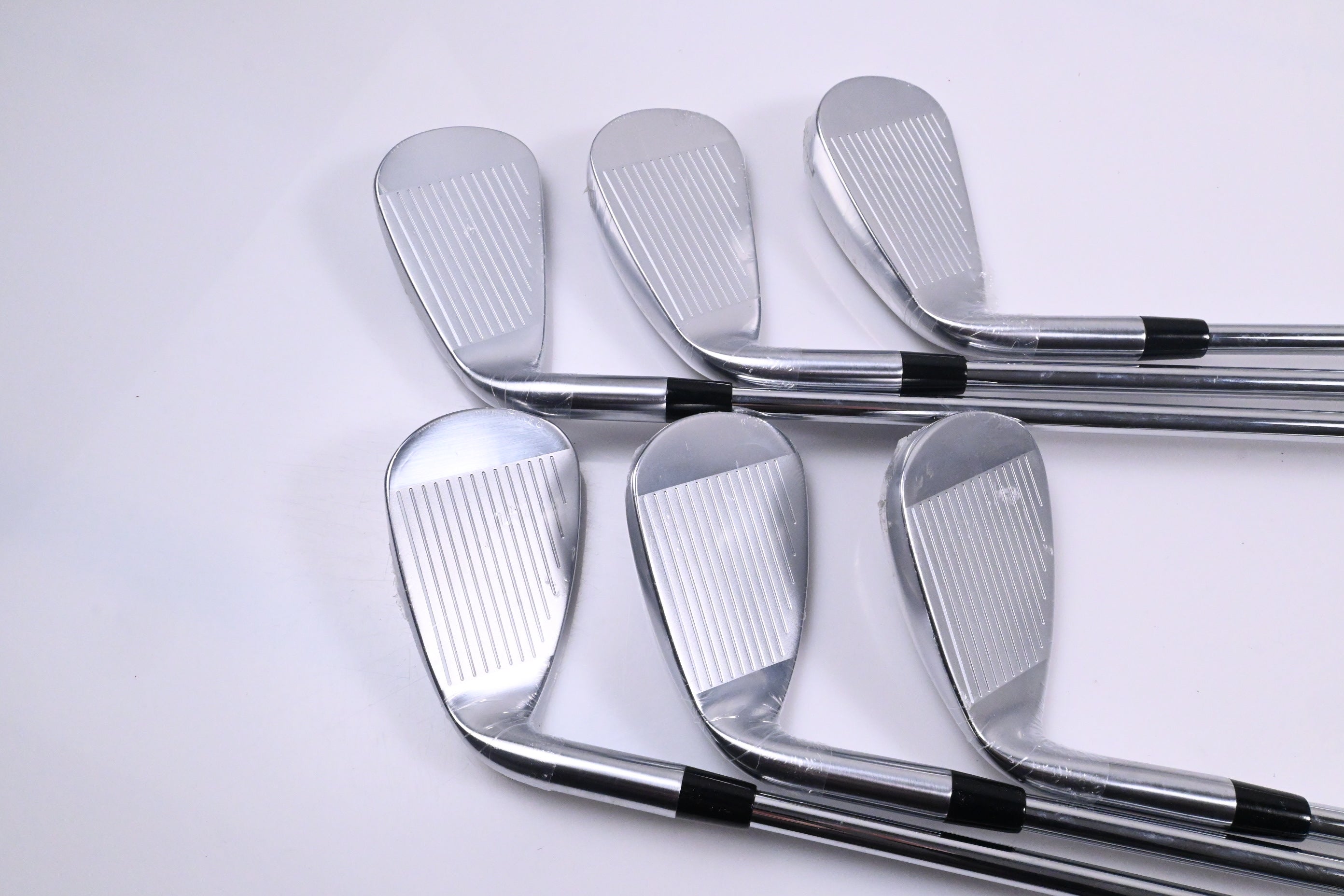 Callaway Quantum Max OS Irons / 5-PW / Regular Flex True Temper Elevate 85