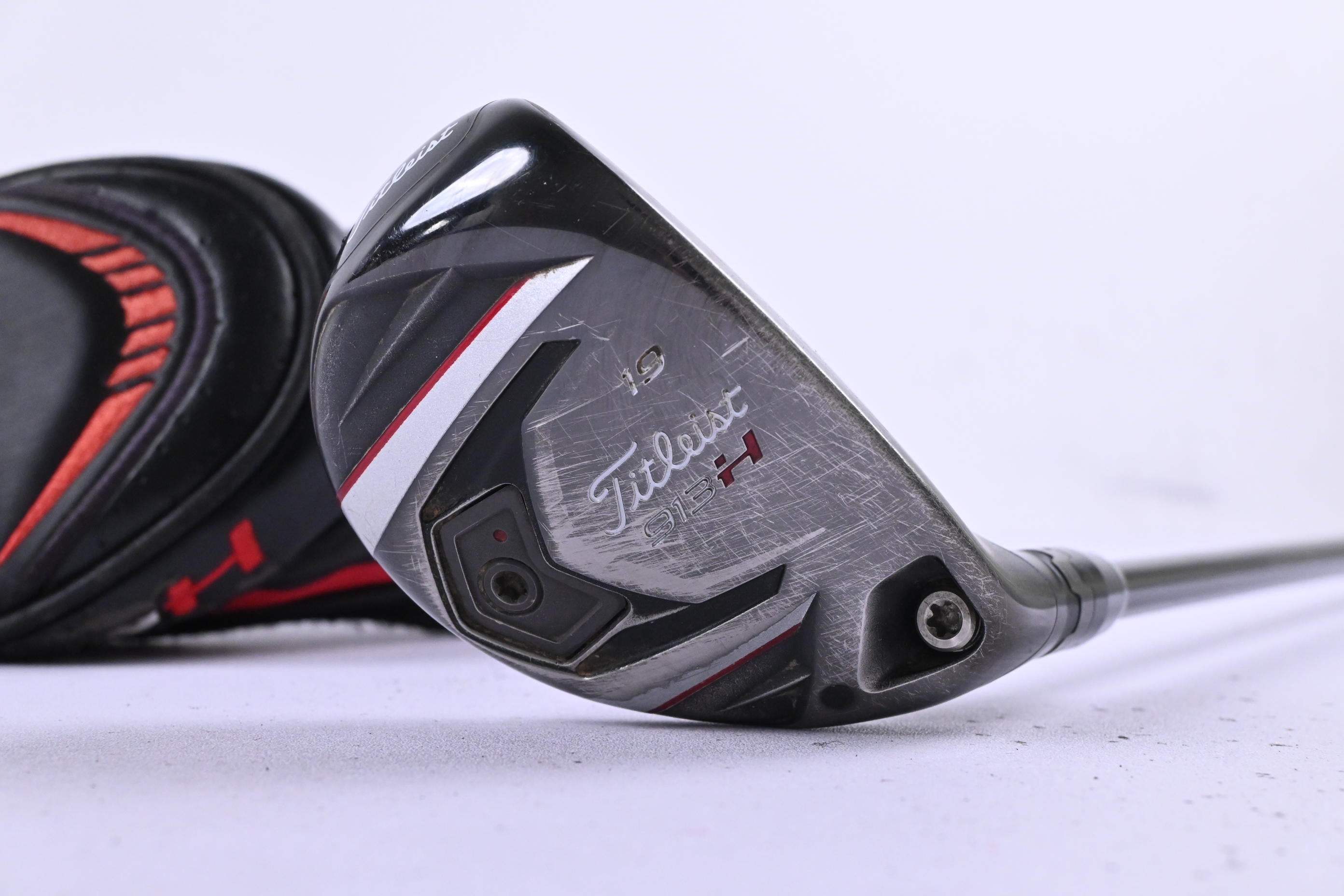 Titleist 913H #3 Hybrid / 19 Degree / Stiff Flex Aldila RIP Phenom 80 Shaft