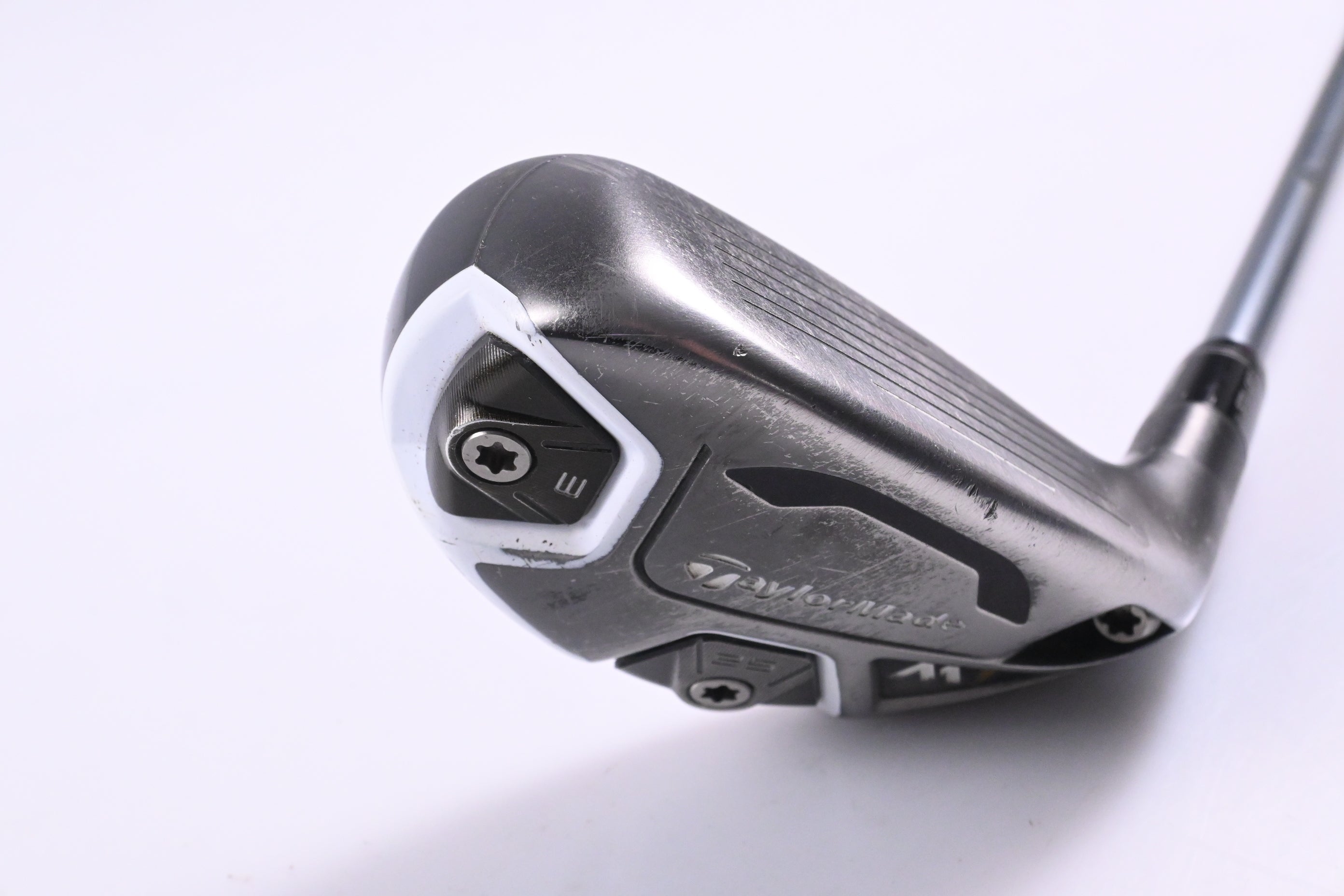 Taylormade M1 2016 #4 Hybrid / 21 Degree / Stiff Flex Matrix Ozik HX 4 Shaft