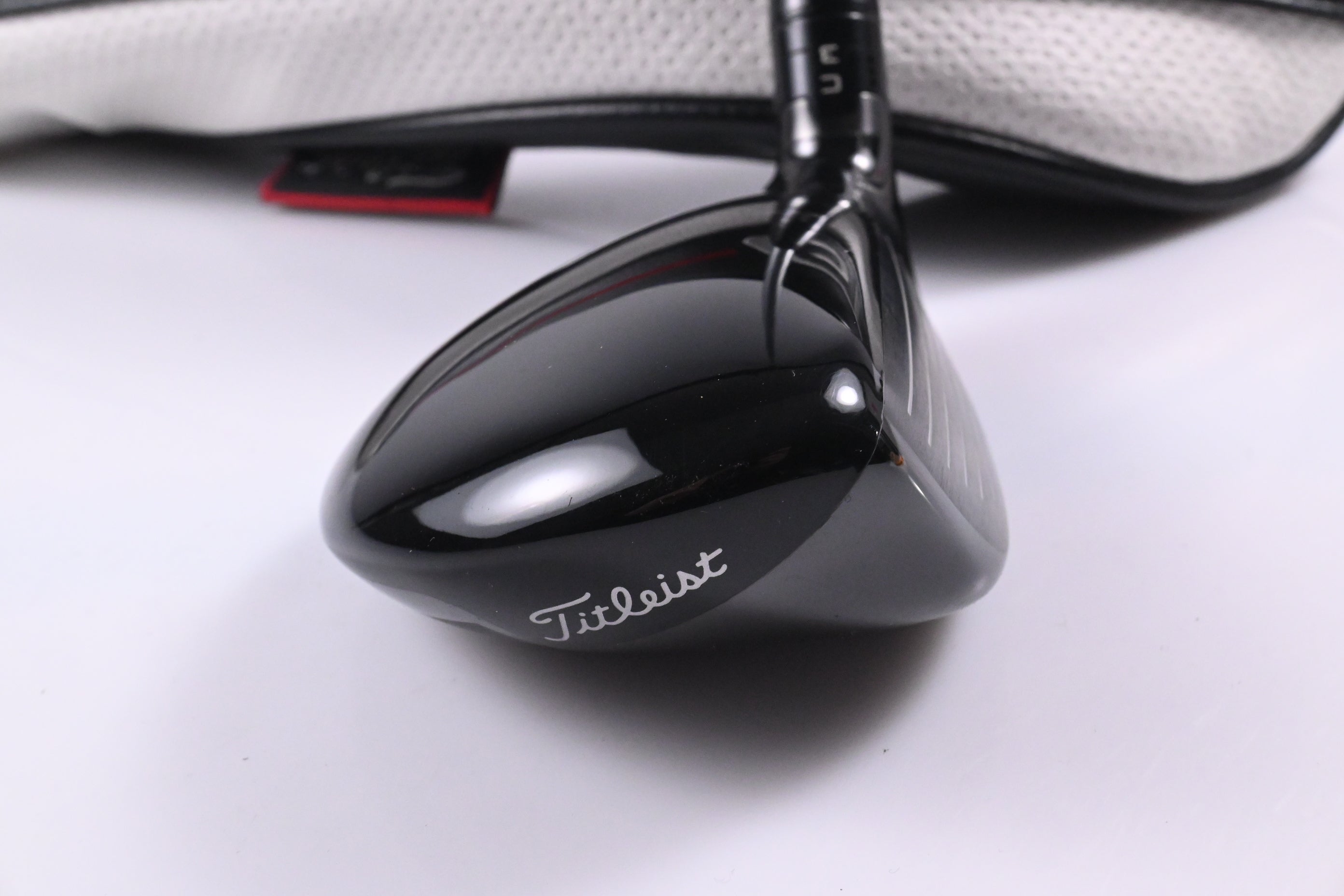Titleist GT1 #5 Hybrid / 23 Degree / Regular Flex Fujikura Air Speeder 50 Shaft