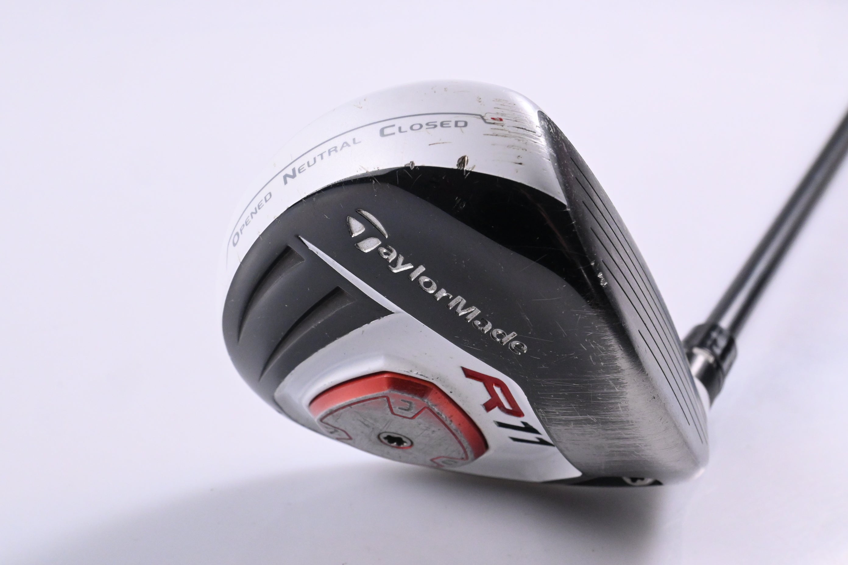 Taylormade R11 #3 Wood / 15.5 Degree / Regular Flex Aldila RIP Phenom 70 Shaft