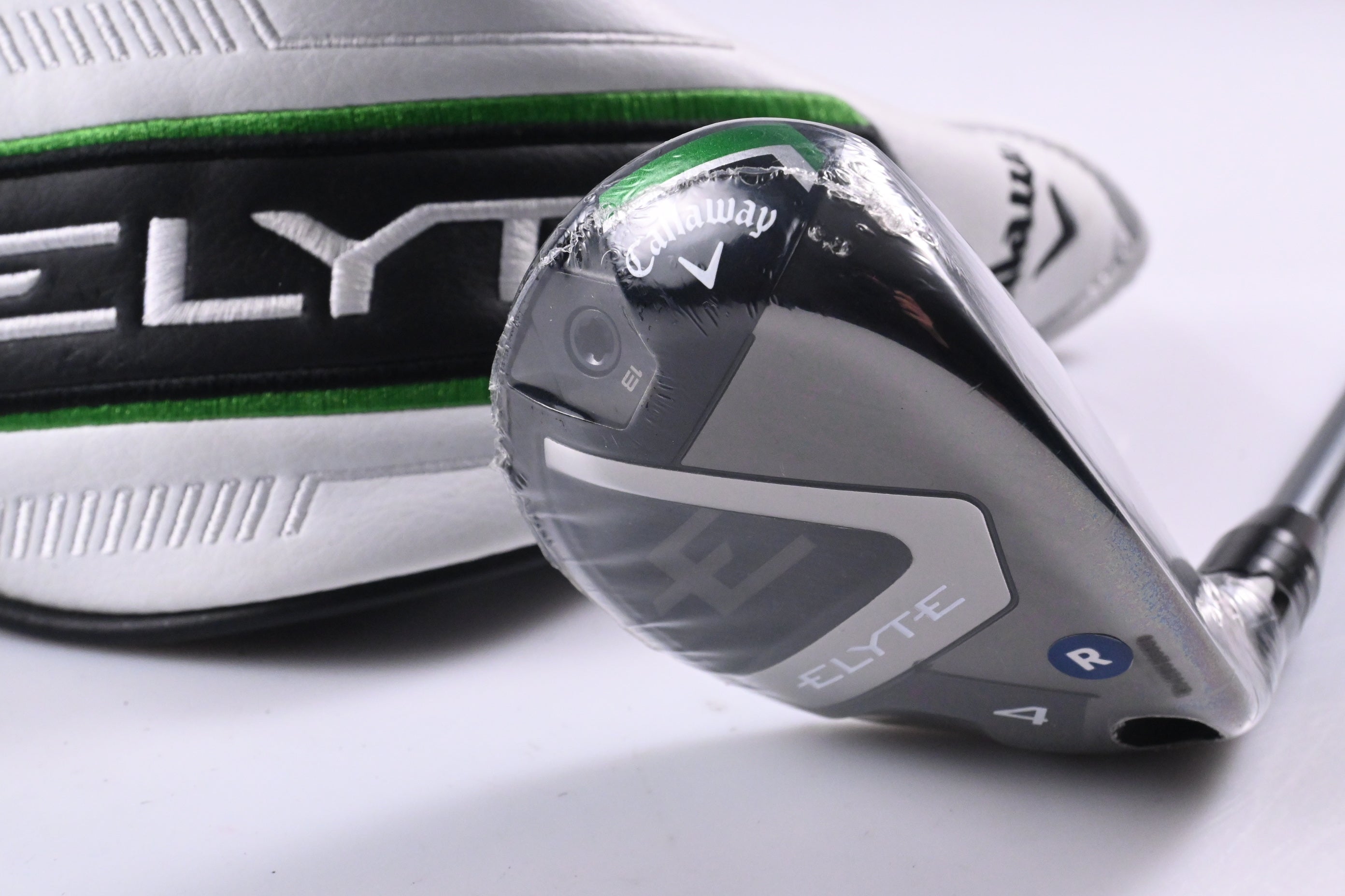 Callaway Elyte #4 Hybrid / 22 Degree / Regular Flex Denali Charcoal 60 Shaft