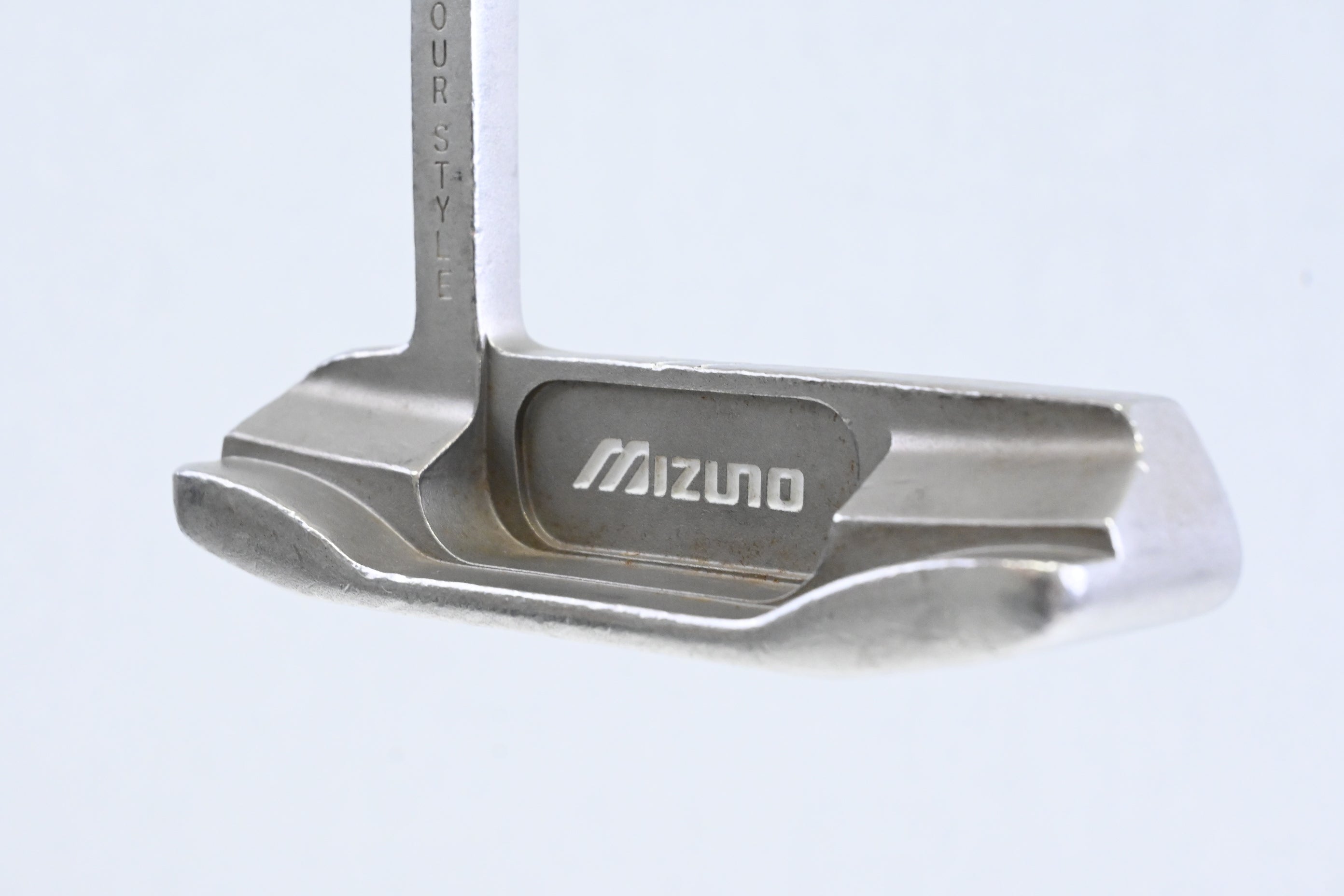 Mizuno Dare To Dream Putter / 35 Inch
