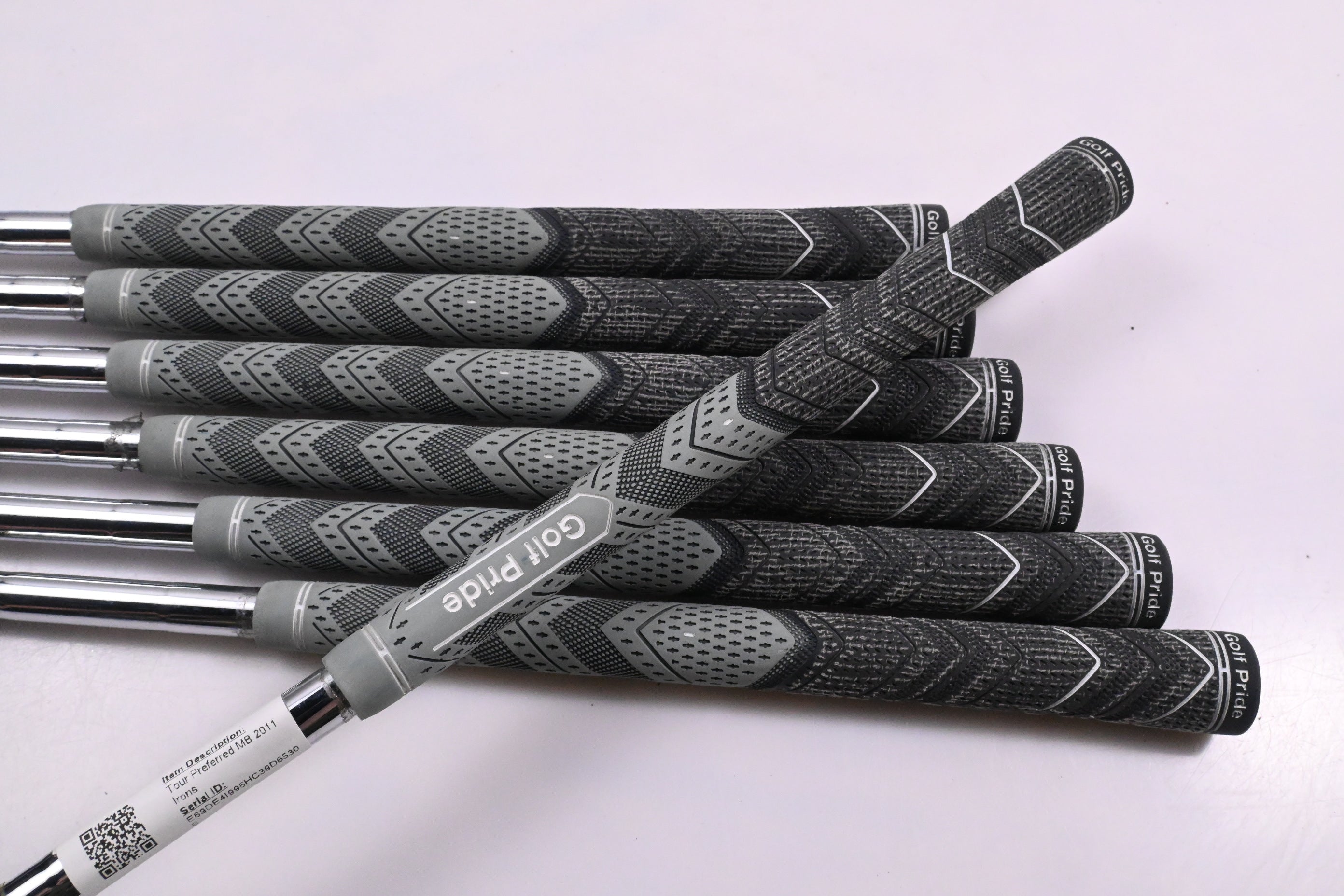 Taylormade Tour Preferred MB 2011 Irons / 4-PW / Stiff Flex Dynamic Gold S300