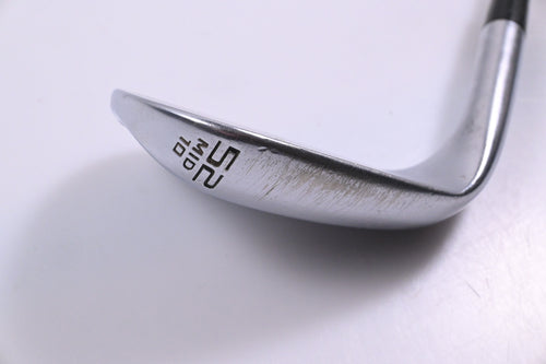 Cleveland RTX ZipCore Gap Wedge / 52 Degree / Wedge Flex Dynamic Gold Spinner