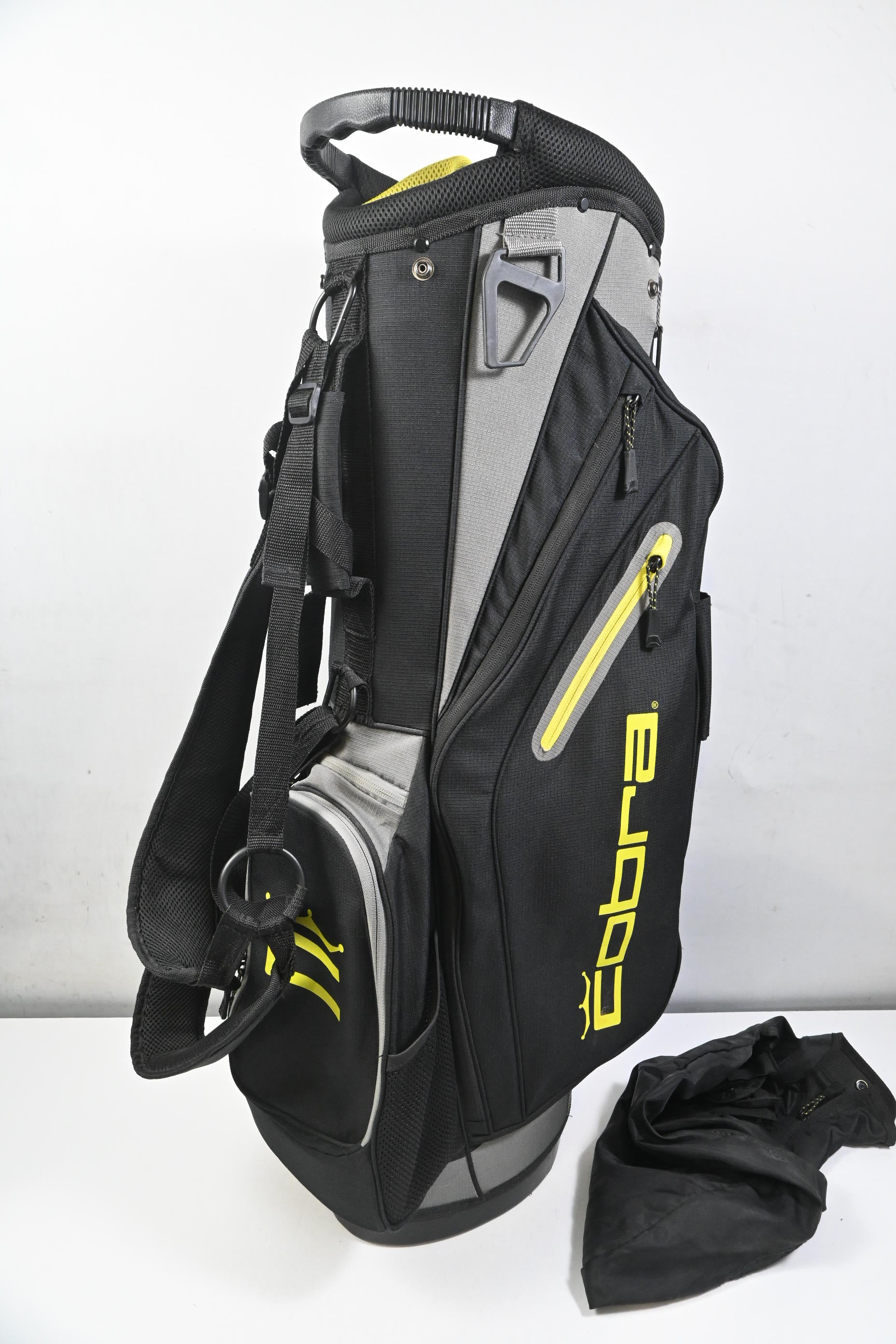 Cobra Stand Bag / 7-Way Divider / Black