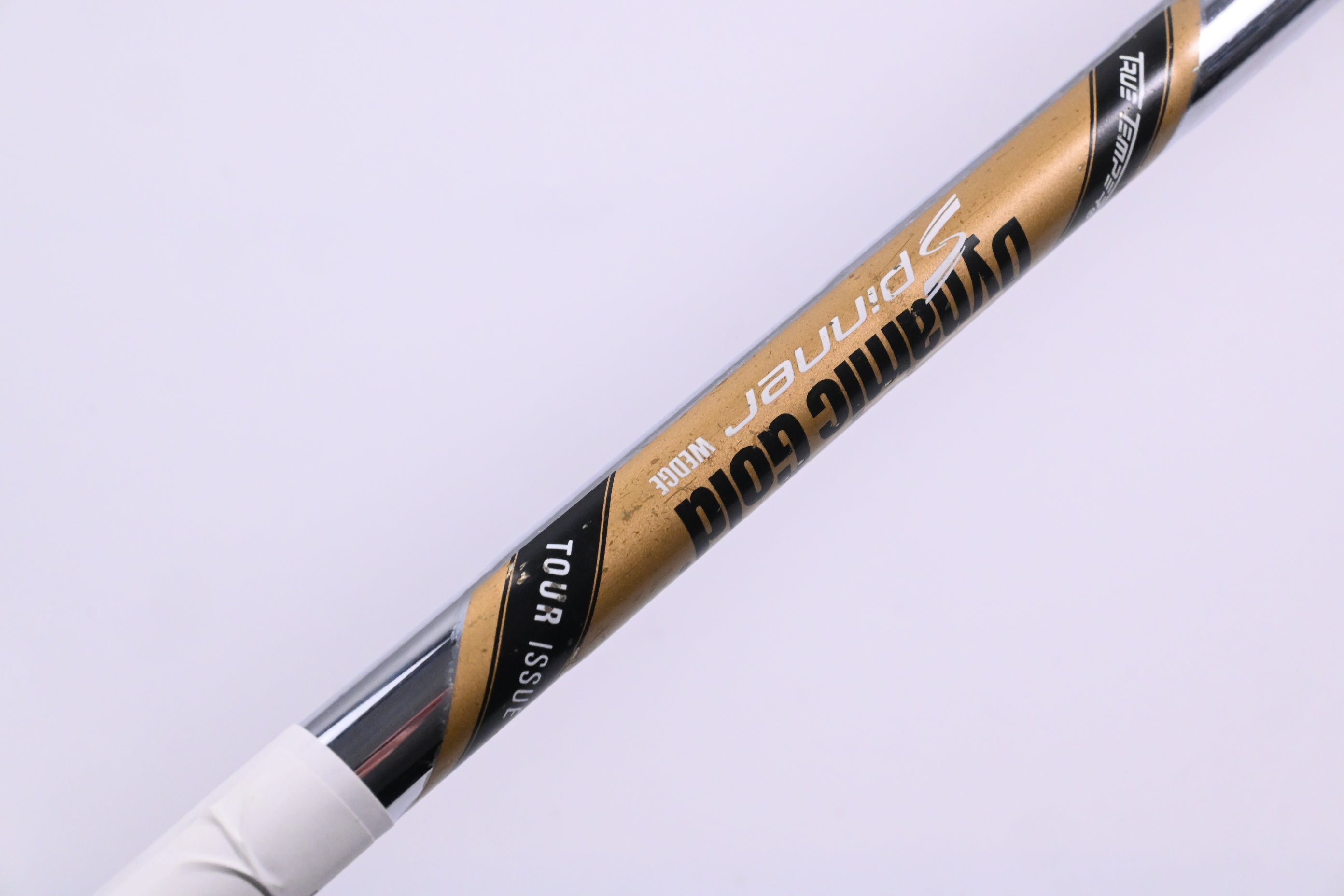 Cleveland RTX ZipCore Gap Wedge / 52 Degree / Wedge Flex Dynamic Gold Spinner