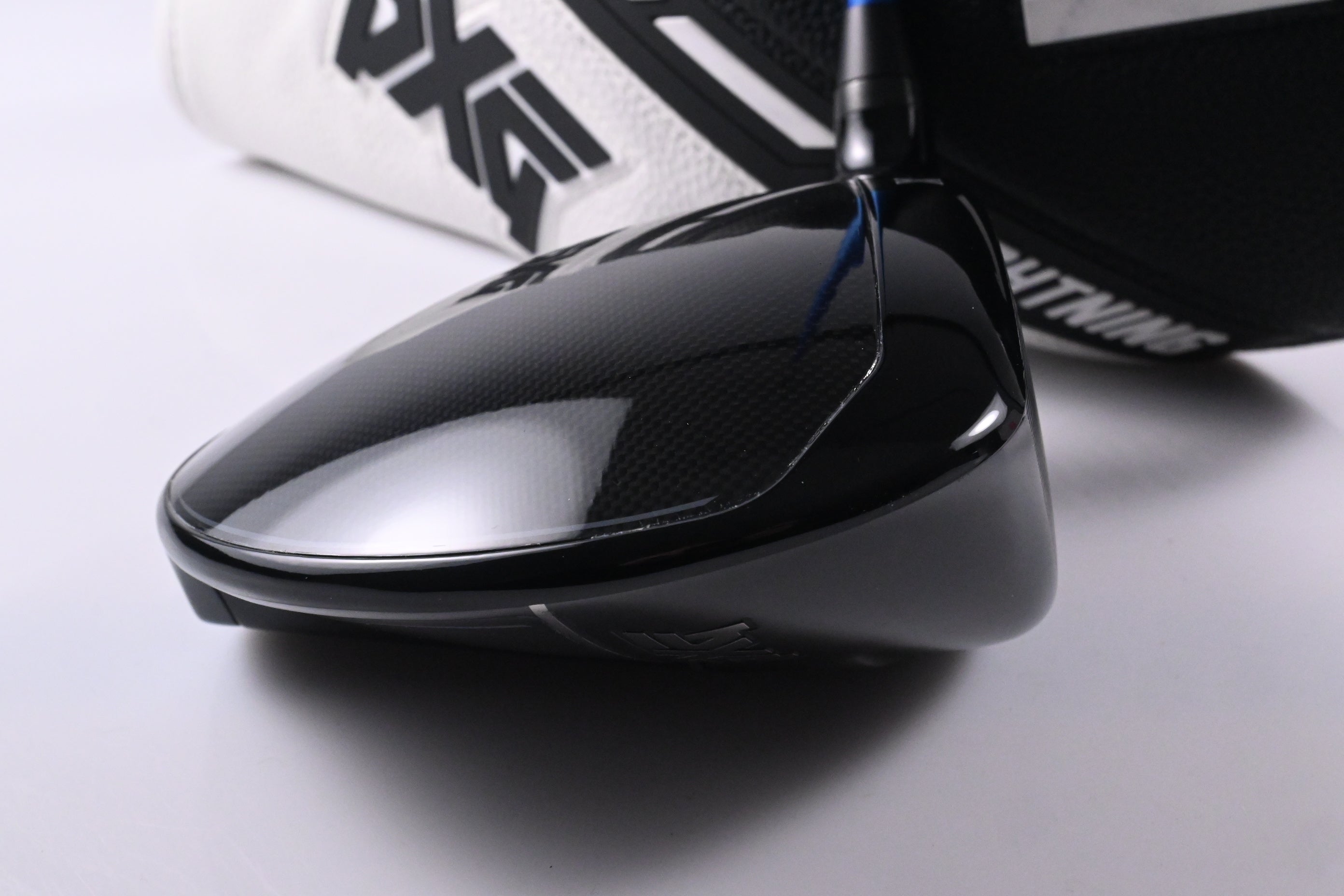 PXG Lightning Max 10K+ Driver / 9 Degree / Stiff Flex Denali Frost Blue 60 Shaft