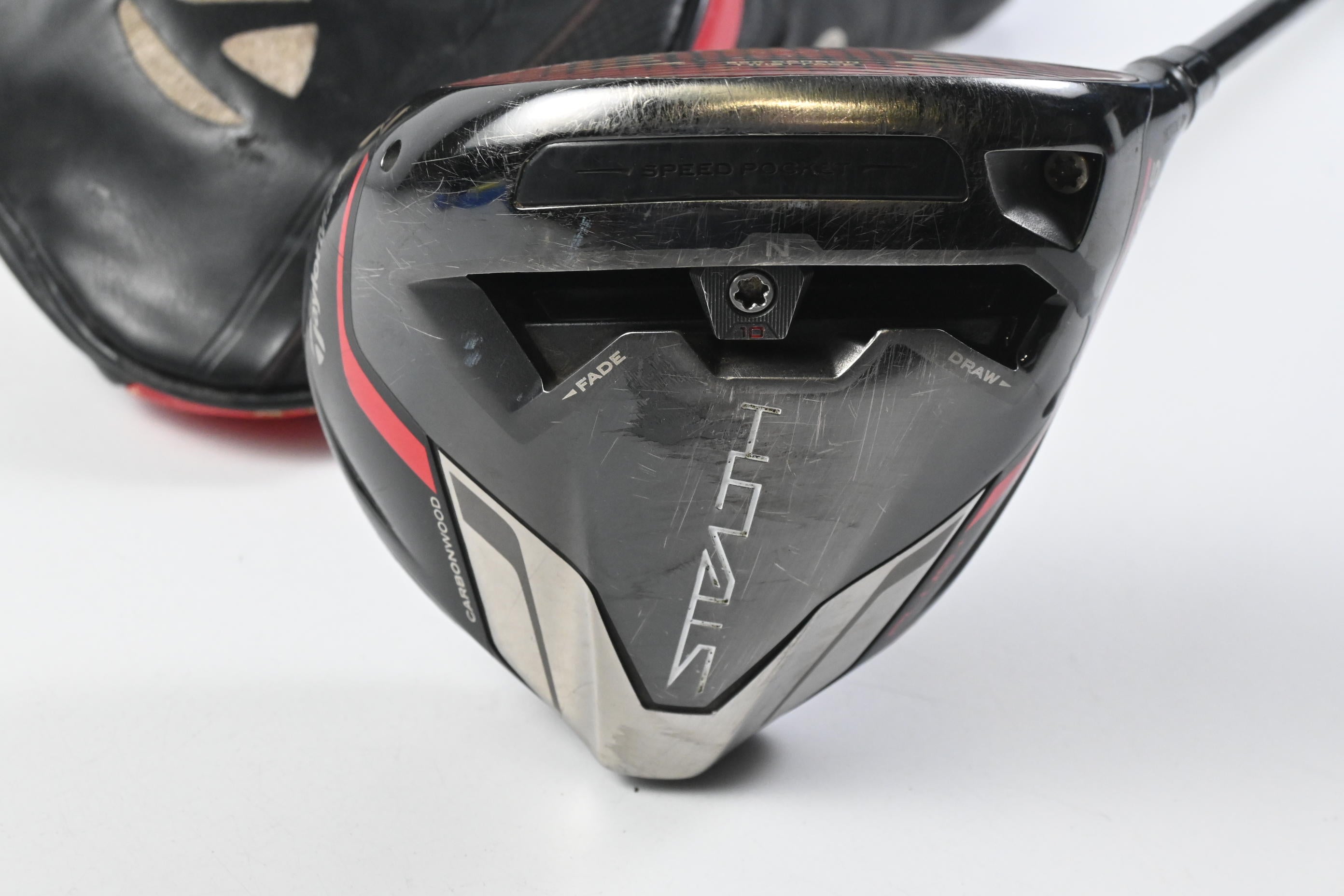 Taylormade Stealth Driver / 10.5 Degree / Stiff Flex Hzrdus Smoke Red RDX 60