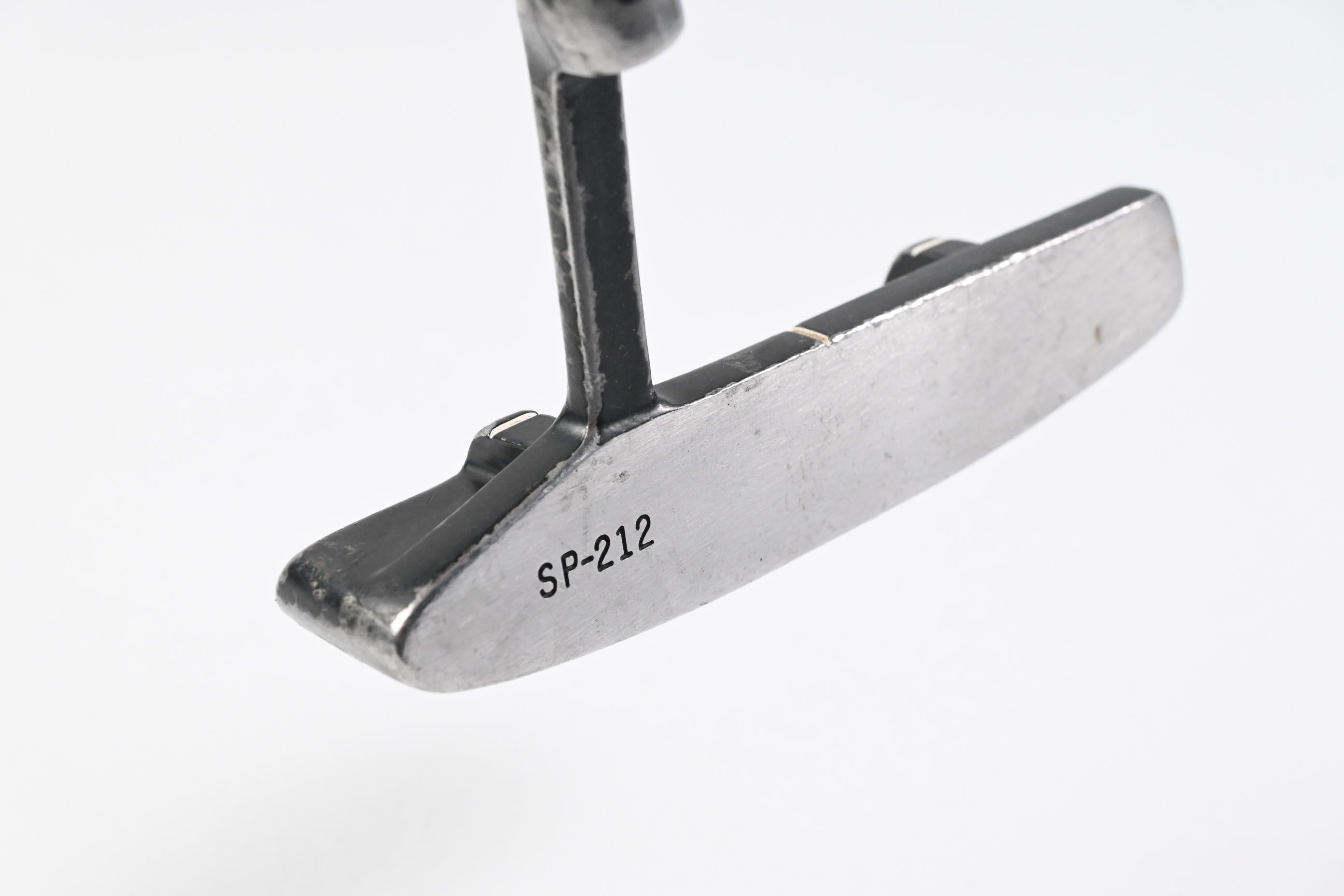Left Hand Titleist Dead Center SP-212 Putter / 34 Inch