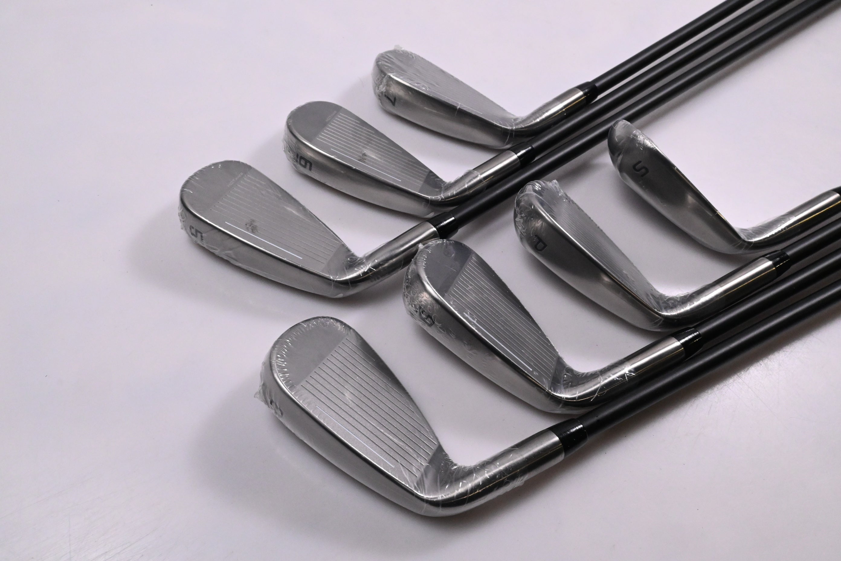 Cobra Aerojet Irons / 5-PW+SW / Senior Flex KBS PGi 65 Shafts