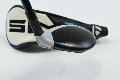 Taylormade SIM2 Max #3 Hybrid / 19 Degree / Regular Flex Fujikura Ventus Blue 6