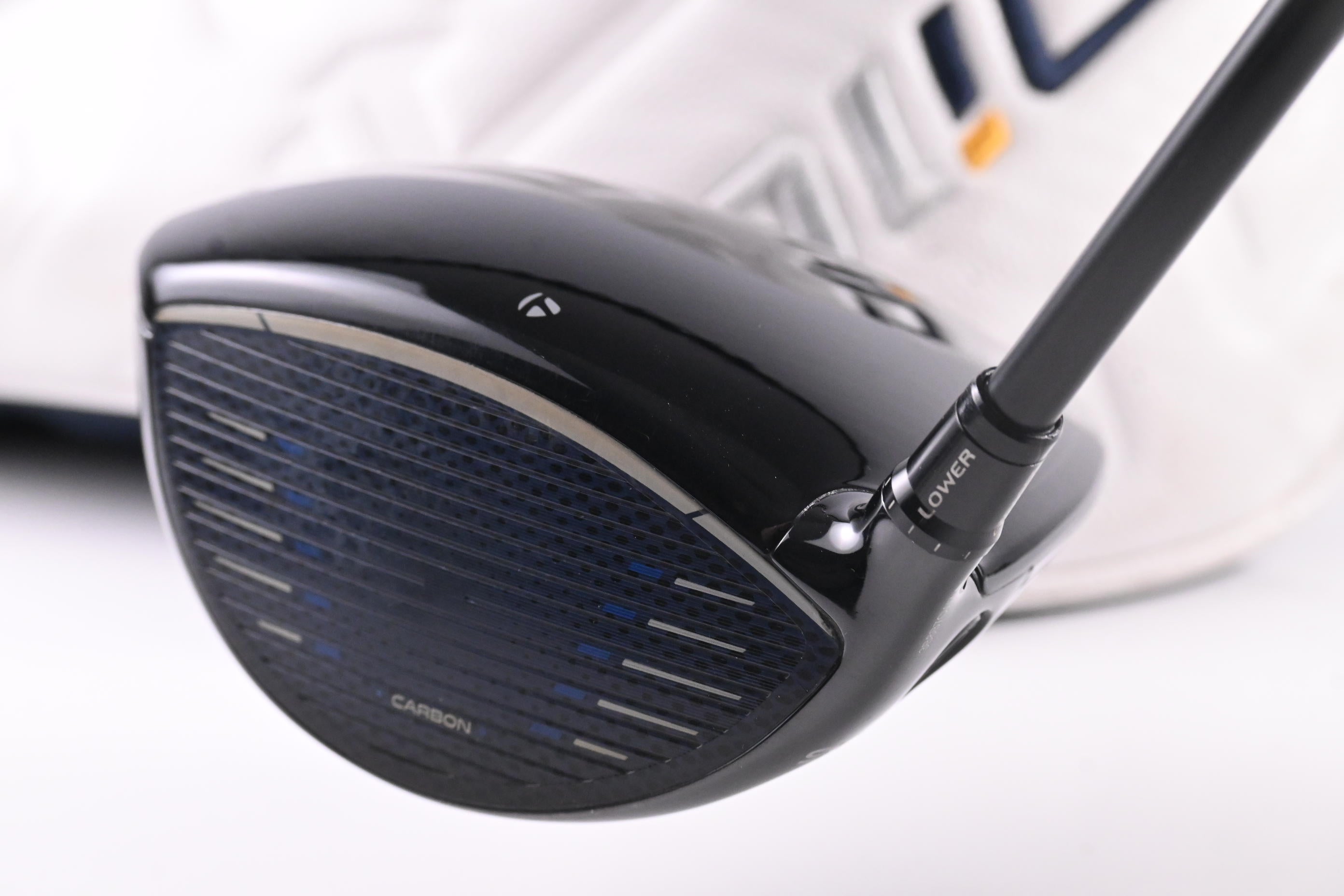 Taylormade Qi10 Max Driver / 10.5 Degree / Regular Flex Helium Nanocore 5 Shaft