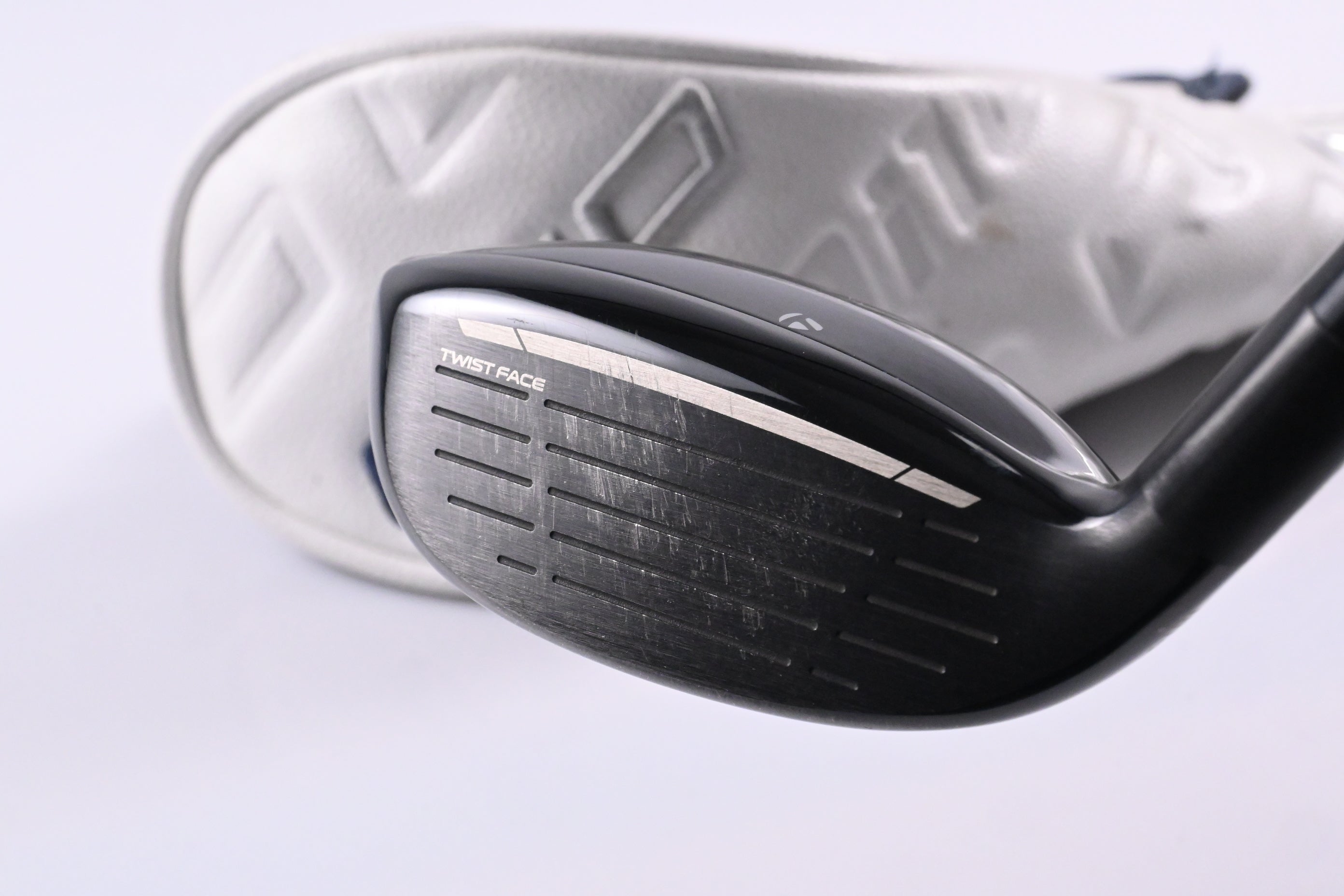 Taylormade Qi10 Max #4 Hybrid / 23 Degree / Regular Flex Speeder NX 50 Shaft