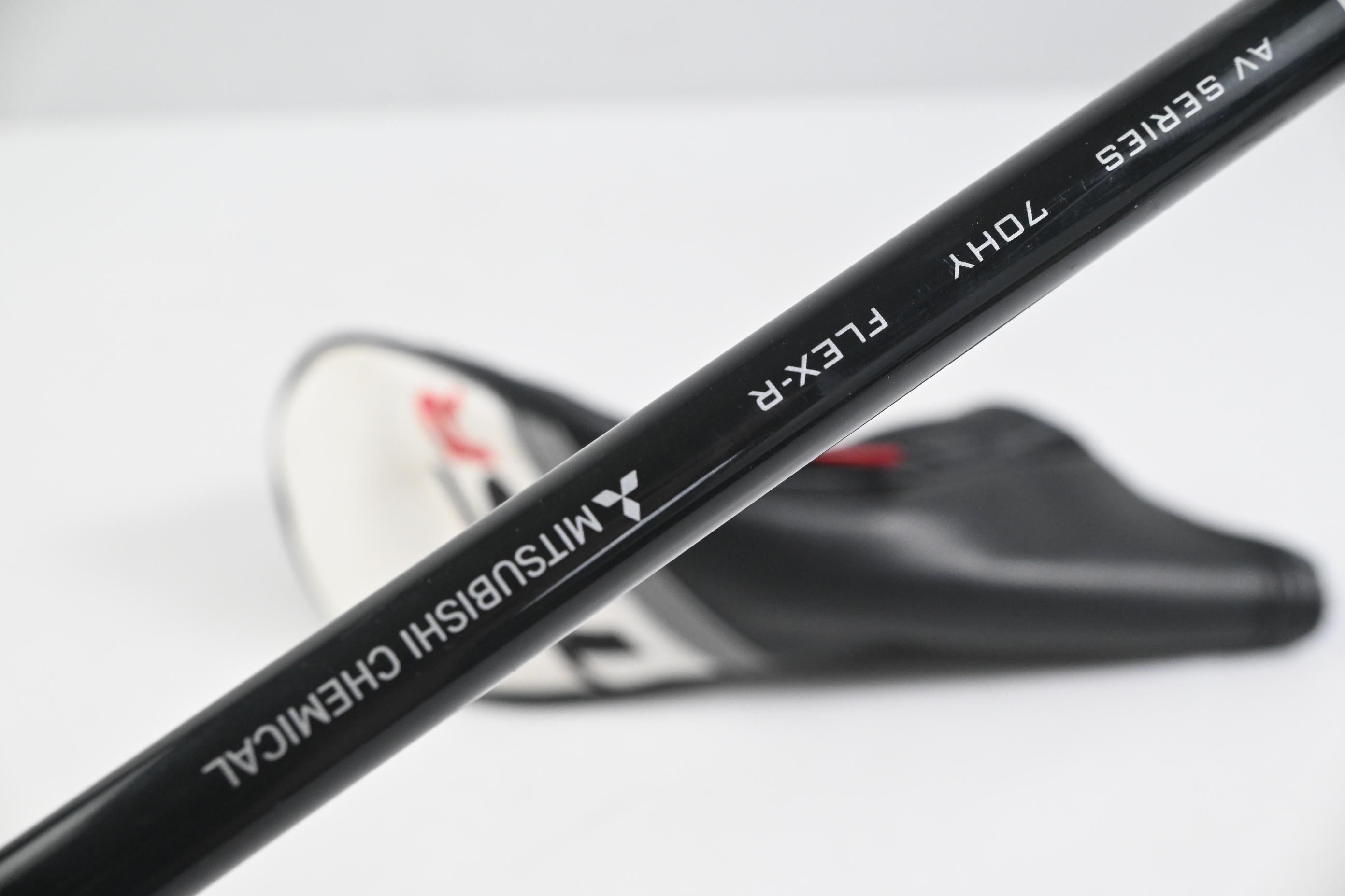 Titleist TSR3 #3 Hybrid / 19 Degree / Regular Flex Tensei AV Blue 70 Shaft
