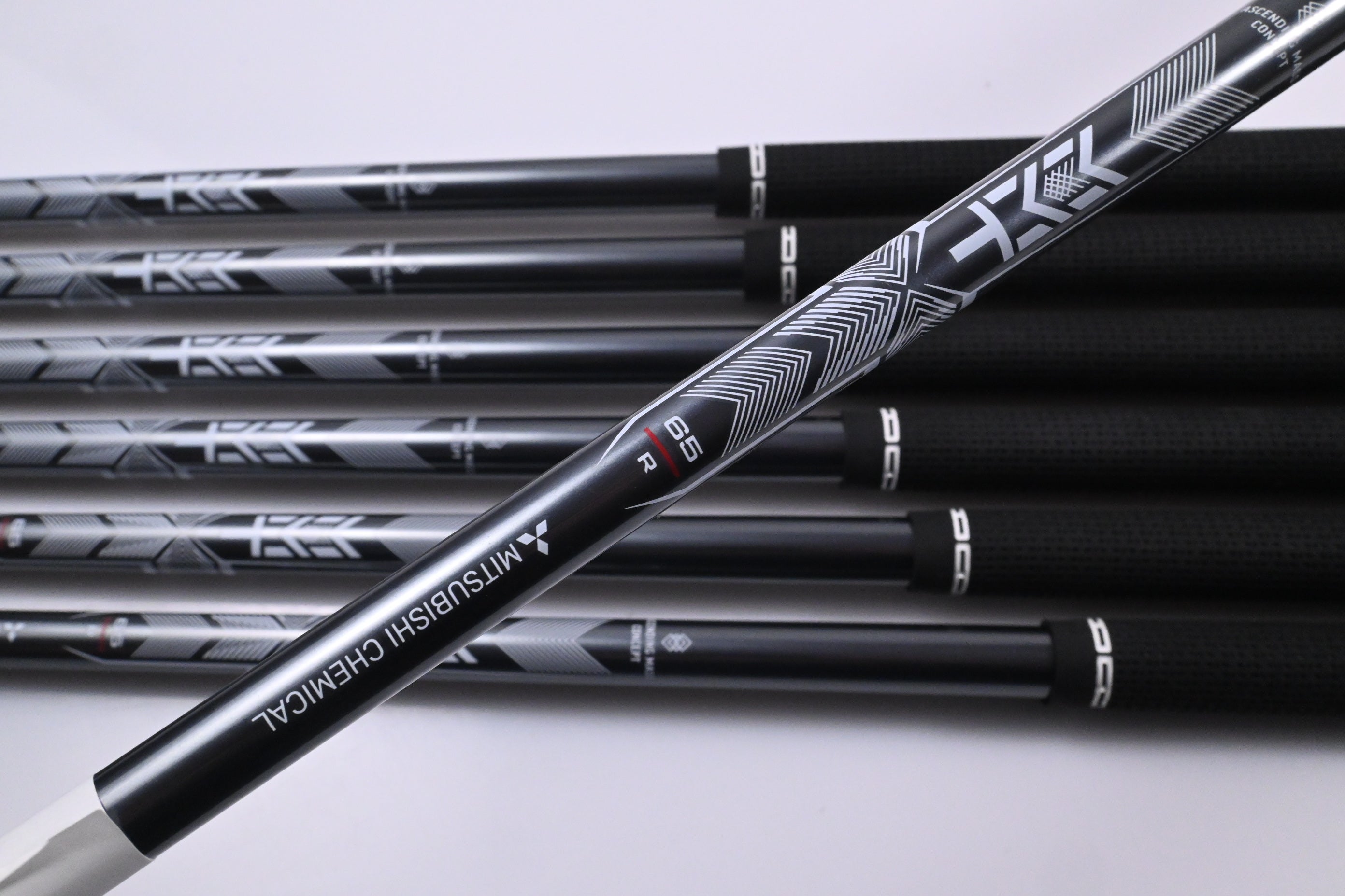 Titleist T350 2025 Irons / 5-PW+48° / Regular Flex MMT Speedmesh 65 Shafts