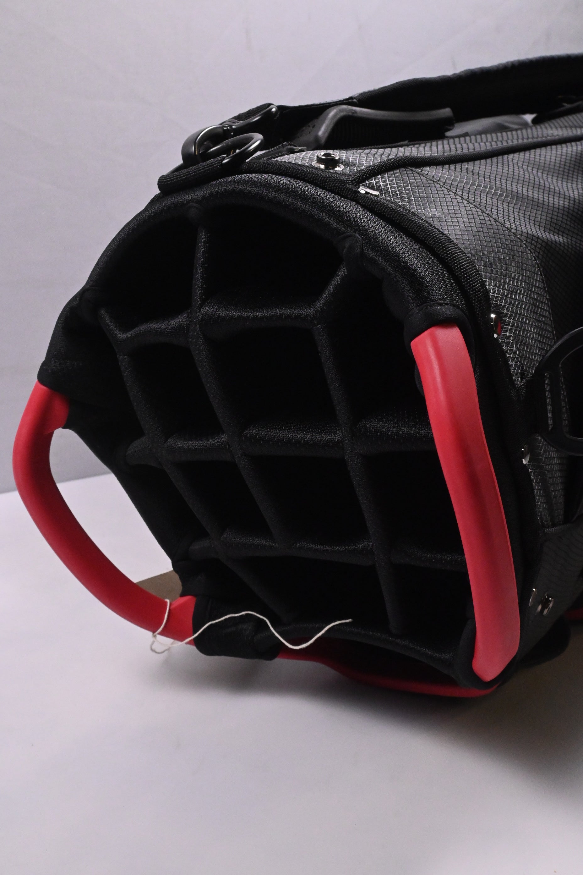 Titleist Cart 14 SatDry Cart Bag / 14-Way Divider / Black, Red