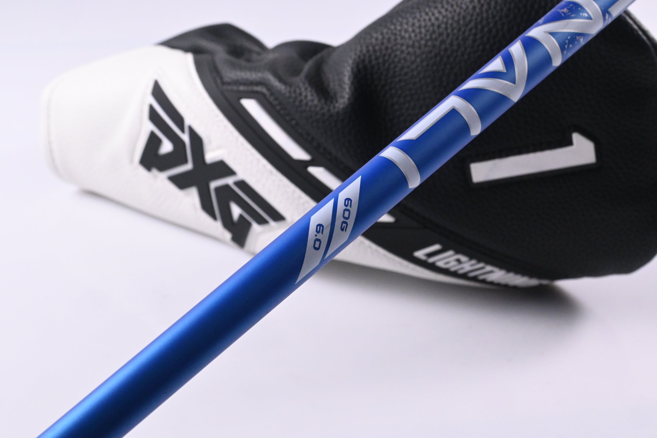 PXG Lightning Max 10K+ Driver / 9 Degree / Stiff Flex Denali Frost Blue 60 Shaft
