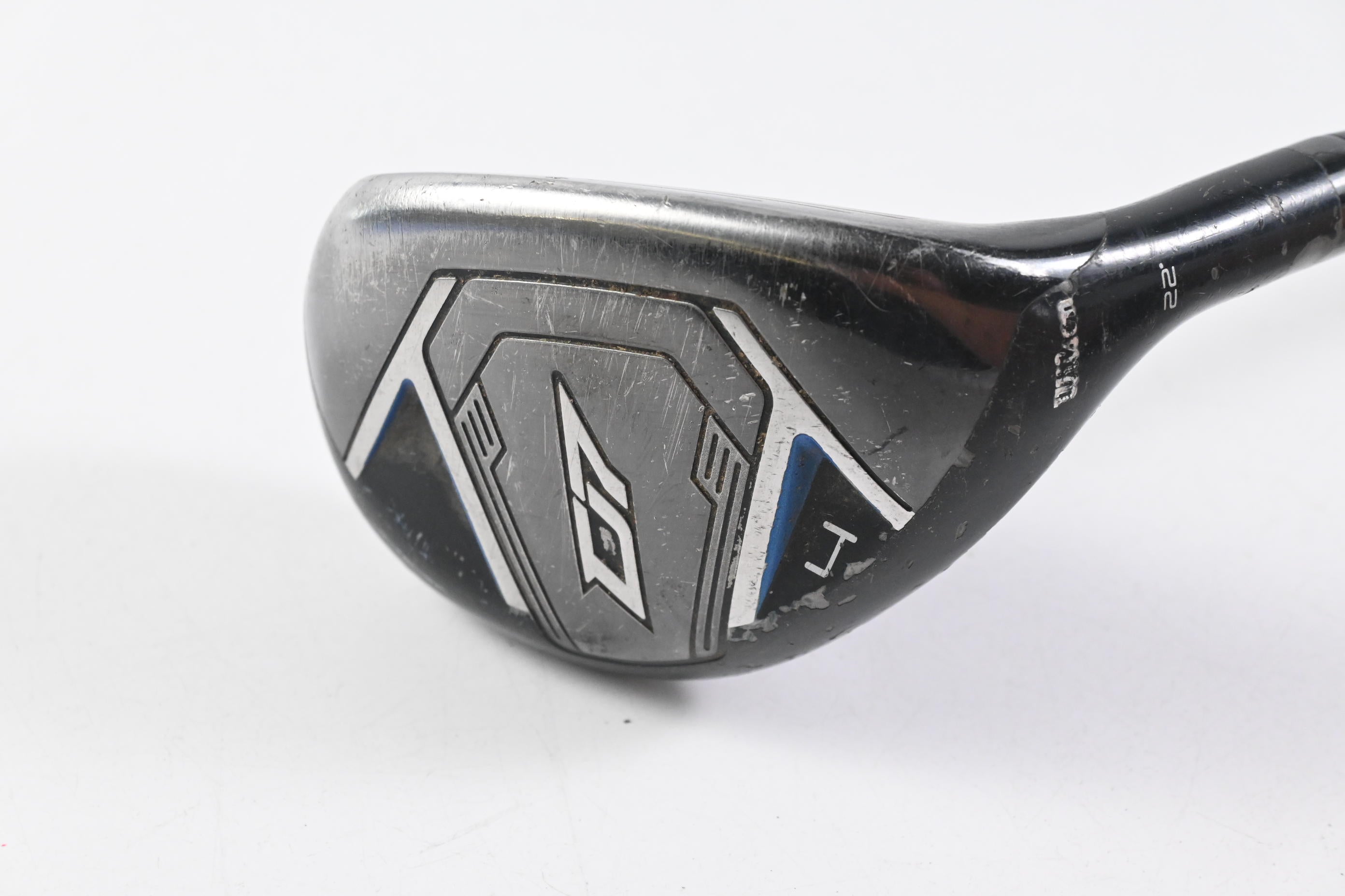 Wilson Staff D7 #4 Hybrid / 22 Degree / Regular Flex Recoil 460 Shaft