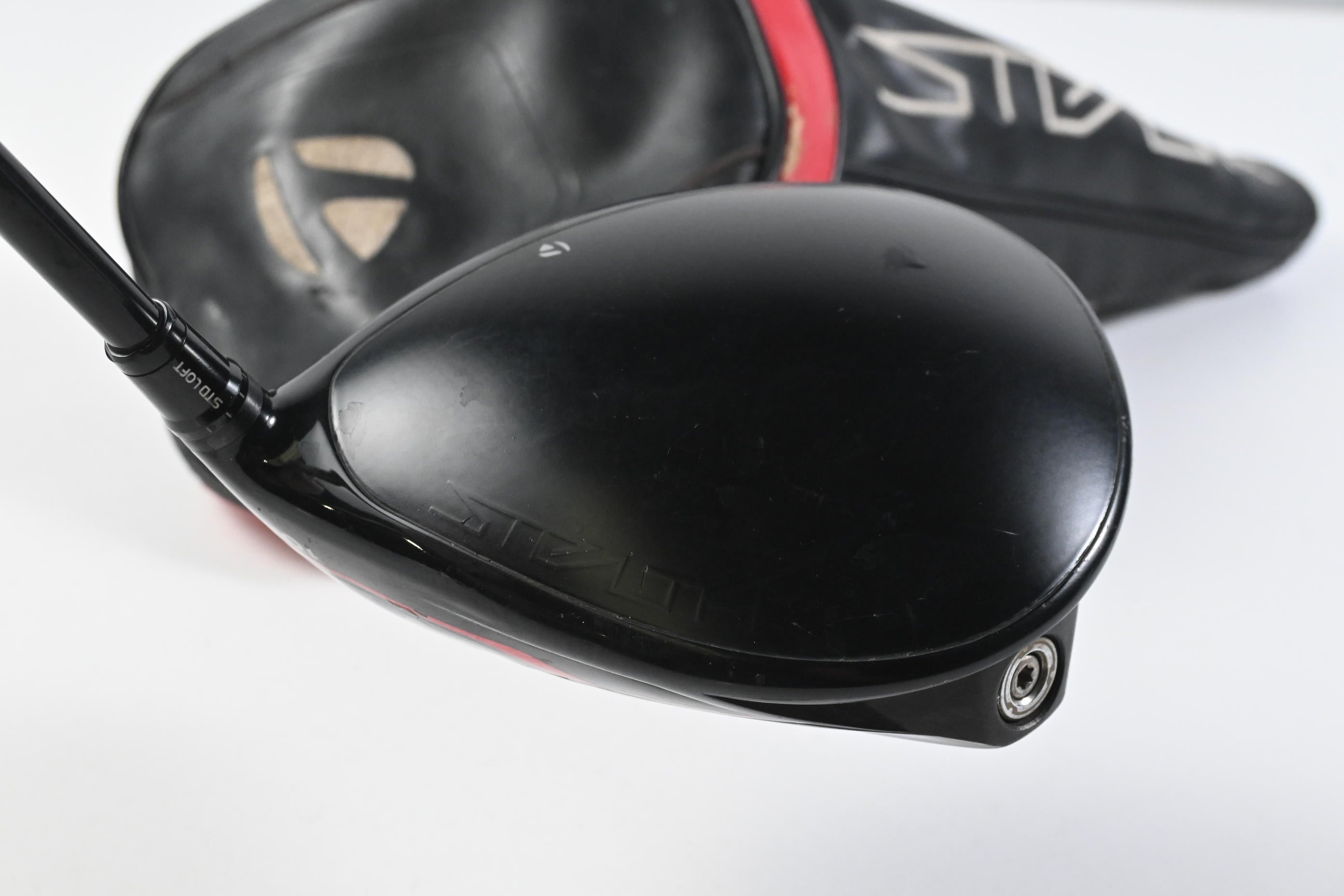 Taylormade Stealth Driver / 10.5 Degree / Stiff Flex Hzrdus Smoke Red RDX 60
