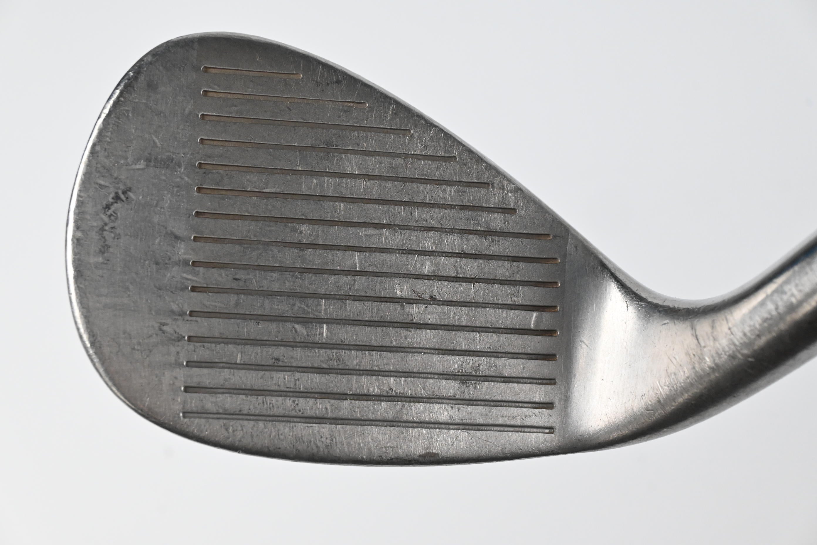 Cleveland CG10 Sand Wedge / 56 Degree / Wedge Flex Dynamic Gold Shaft