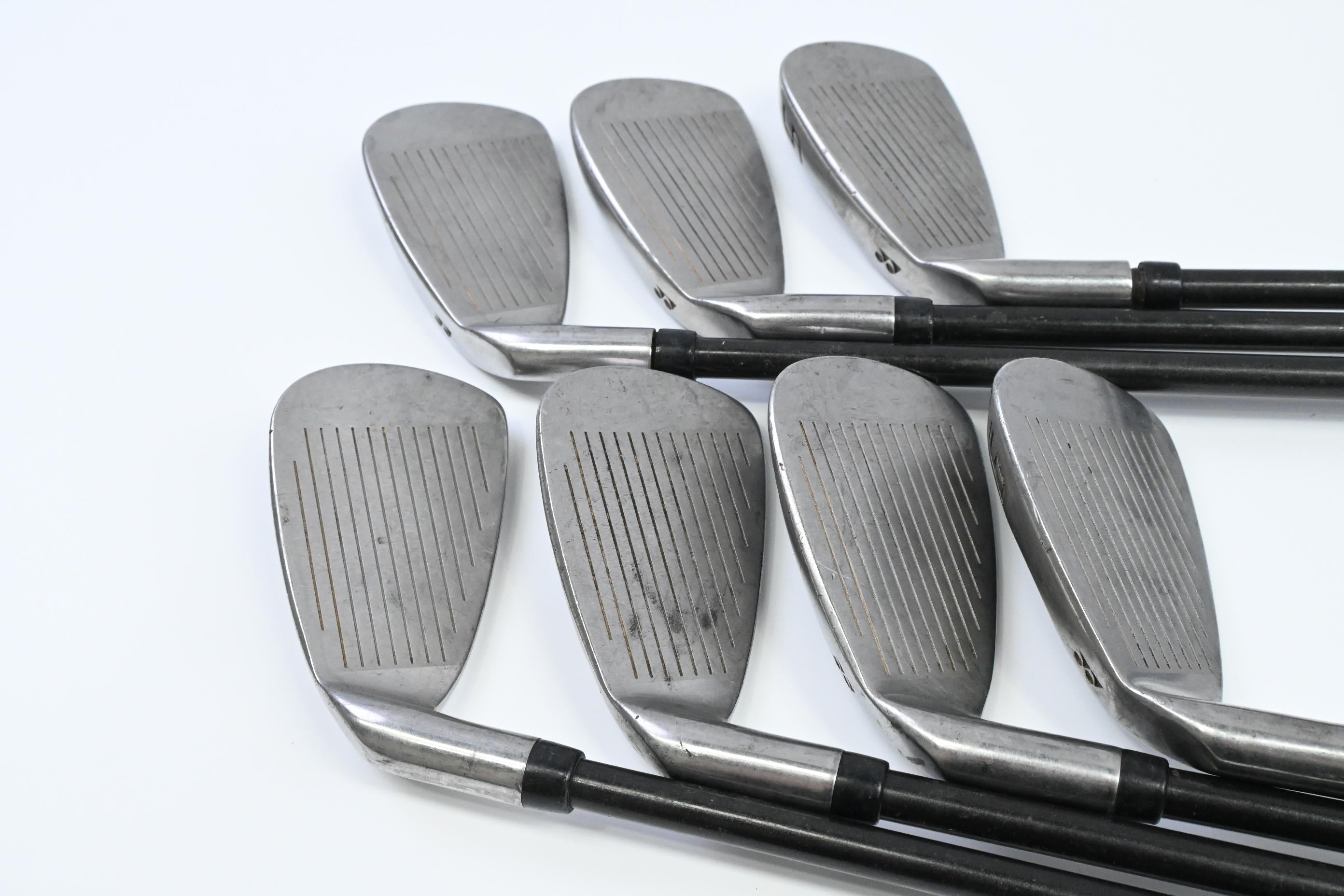 Yonex V-Mass 250 Irons / 3-9 / Regular Flex Yonex HGS 3000 Shafts