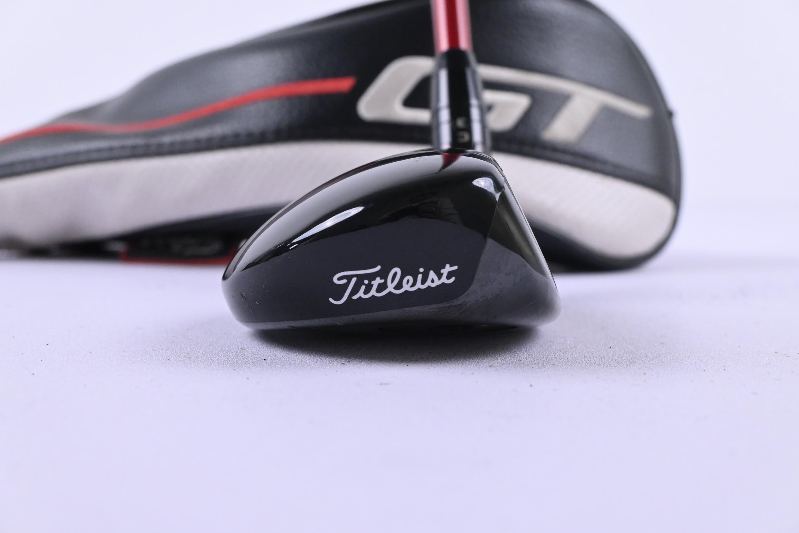 Titleist GT2 #5 Hybrid / 24 Degree / Stiff Flex Project X Denali Red 60 Shaft