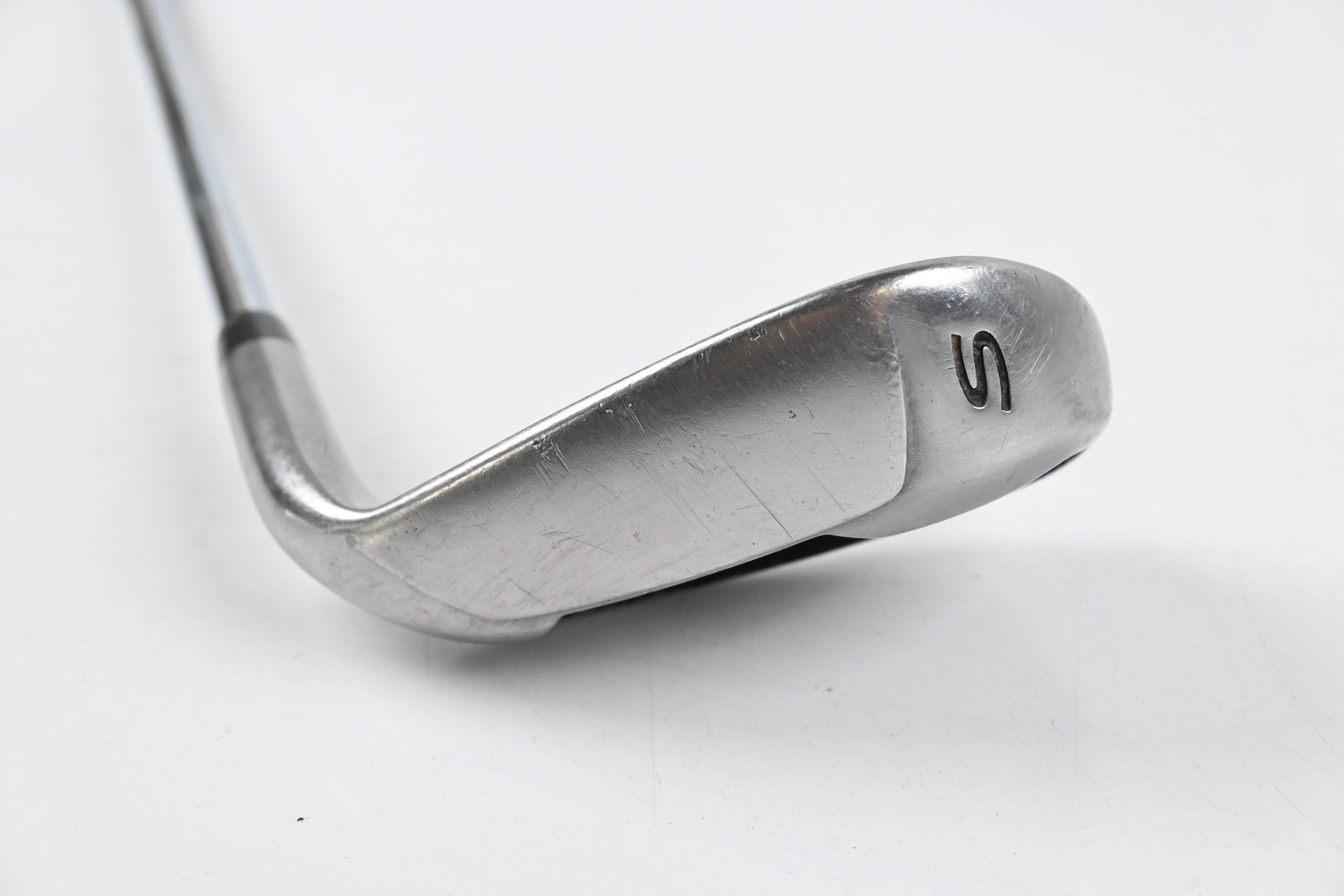 Left Hand Taylormade Aeroburner Sand Wedge / 55.5 Degree / Regular Flex REAX 88