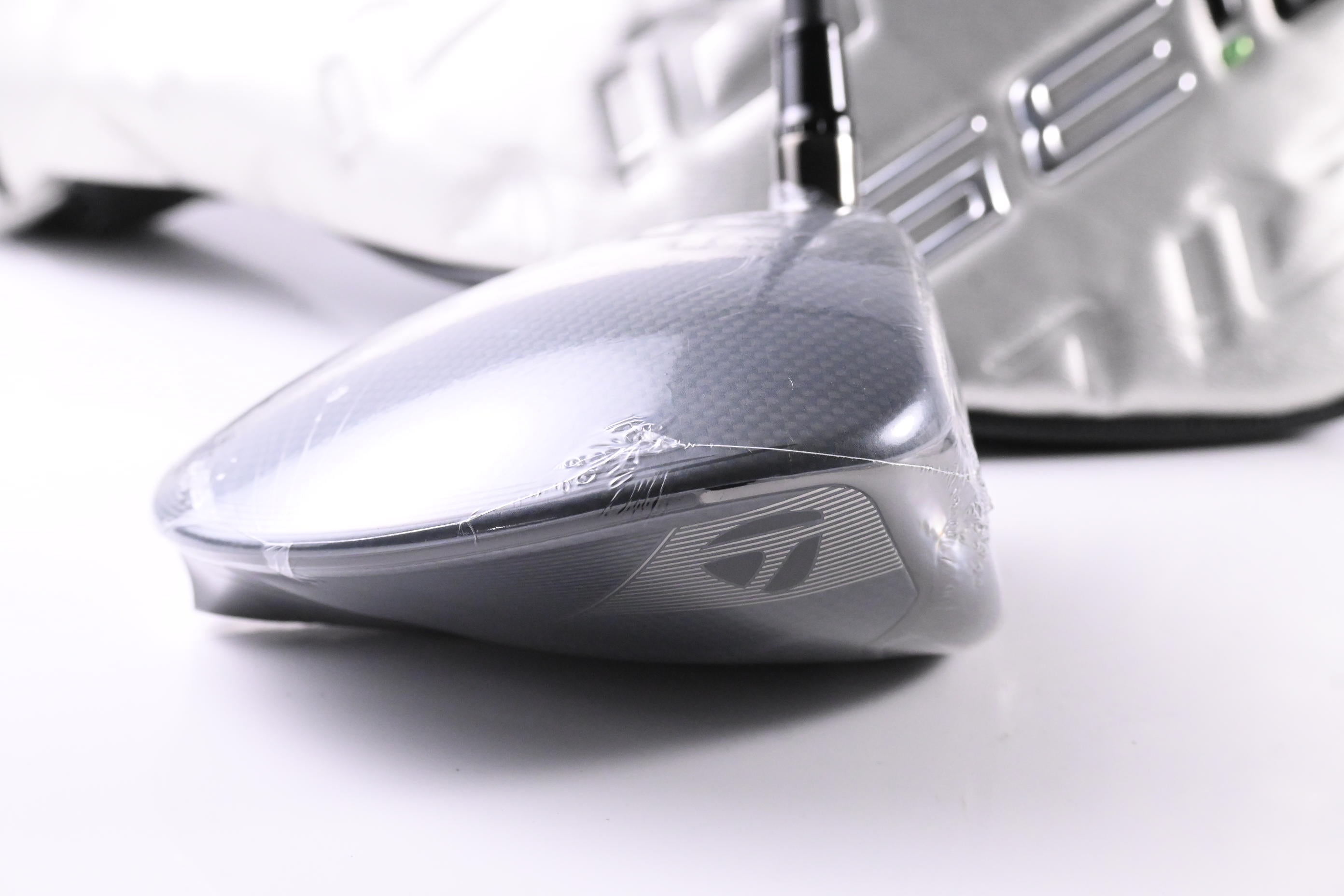 Taylormade Qi35 Max Driver / 12 Degree / Senior Flex Vanquish 4 Shaft