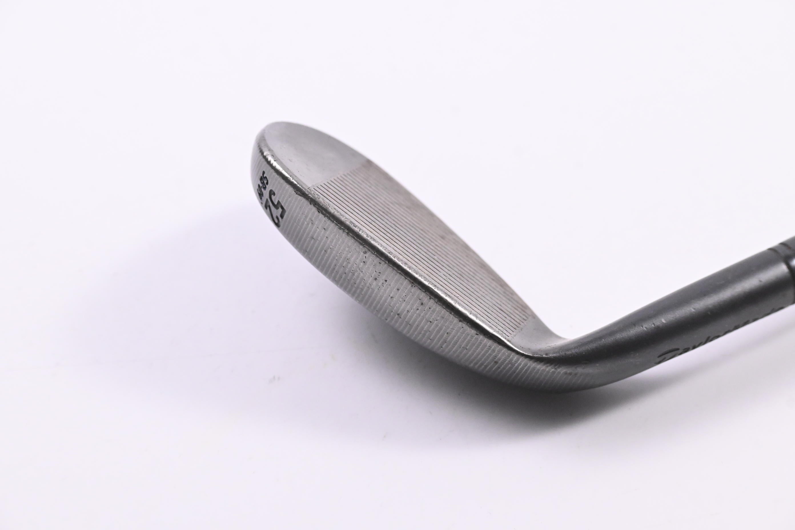 Taylormade Milled Grind 3 Black Gap Wedge / 52 Degree / Stiff Flex Dynamic Gold