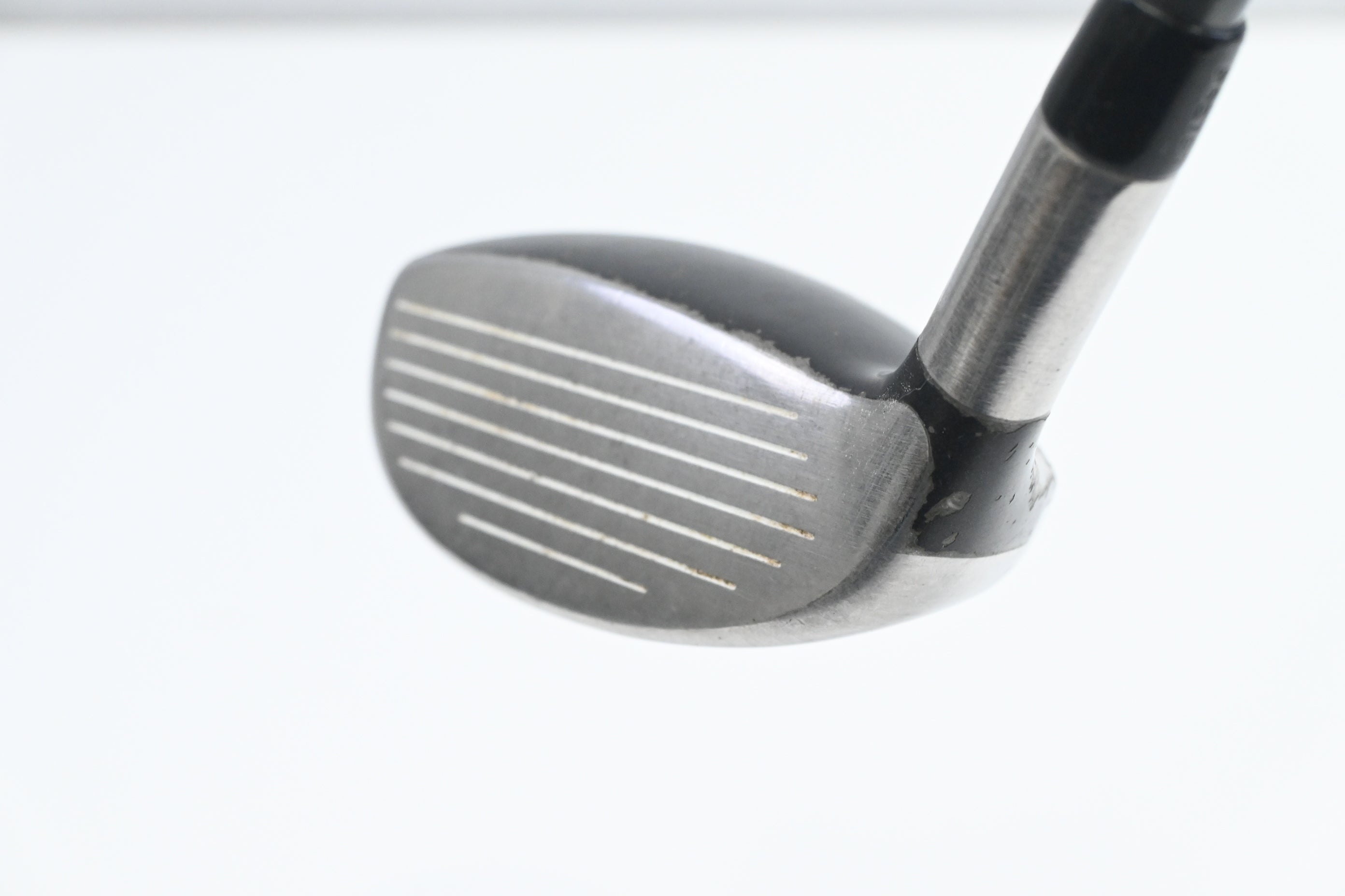 Titleist 909H #3 Hybrid / 21 Degree / Regular Flex Aldila VS Proto 85 Shaft