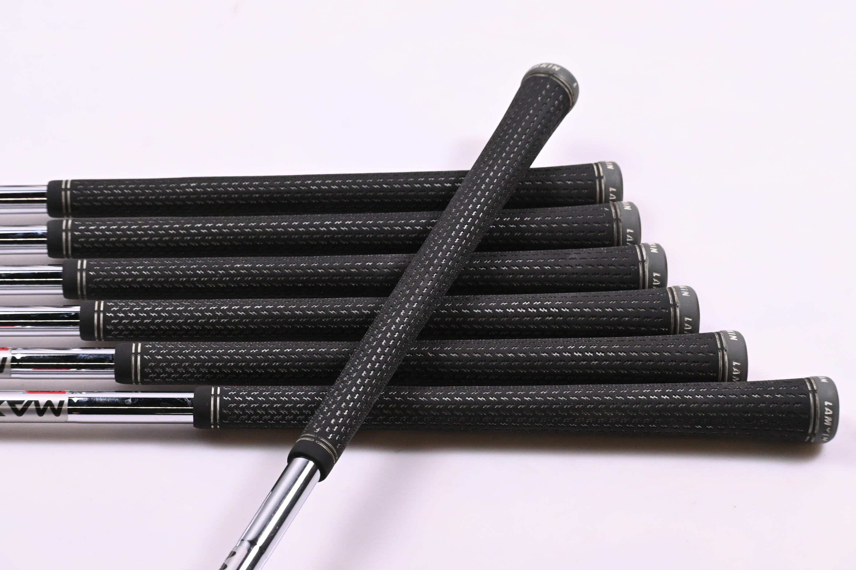 Taylormade SIM Max Irons / 5-PW+GW / Regular Flex KBS MAX 85 Shafts