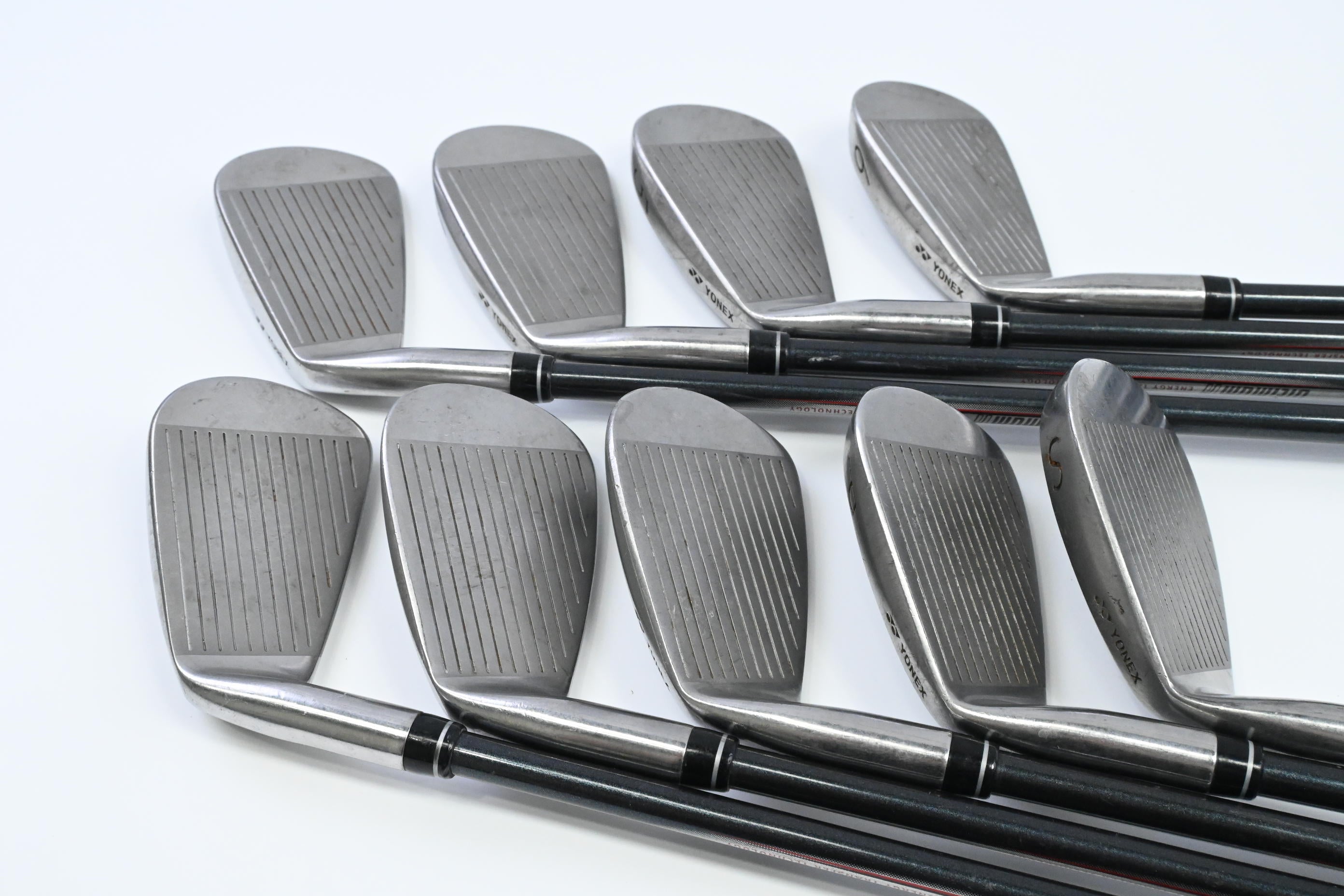 Yonex V-Mass 260 Irons / 3-PW+SW / Stiff Flex Yonex UltimumTi 5 Shafts