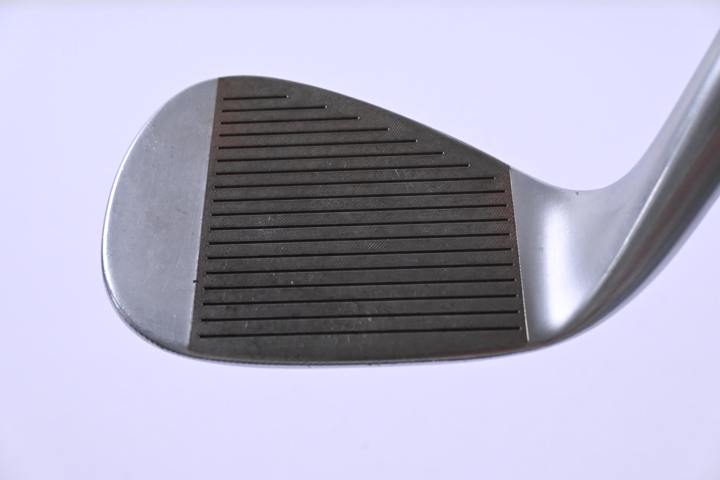 Taylormade Milled Grind 4 Sand Wedge / 54 Degree / Wedge Flex Dynamic Gold 115