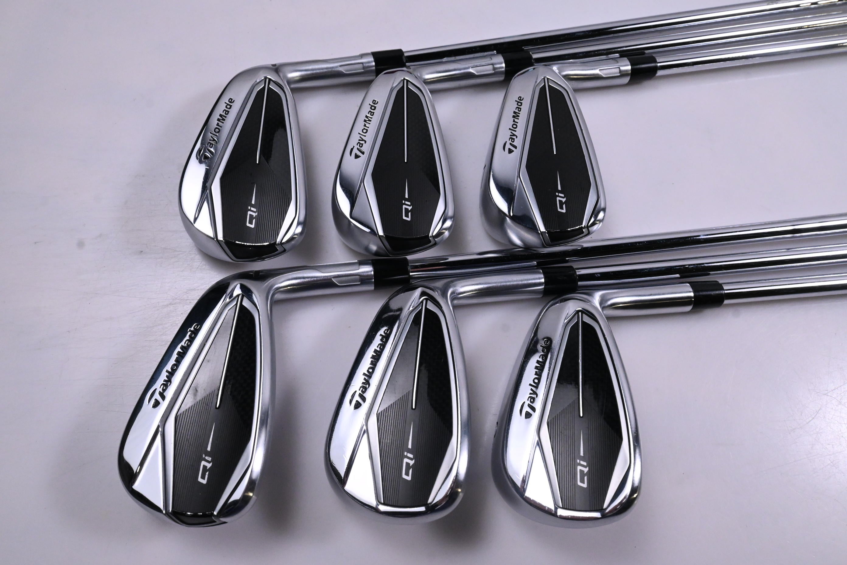 Taylormade Qi Irons / 5-PW / Regular Flex KBS MAX MT 85 Shafts