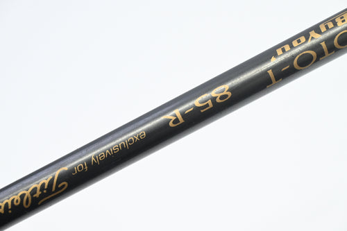 Titleist 909H #3 Hybrid / 21 Degree / Regular Flex Aldila VS Proto 85 Shaft