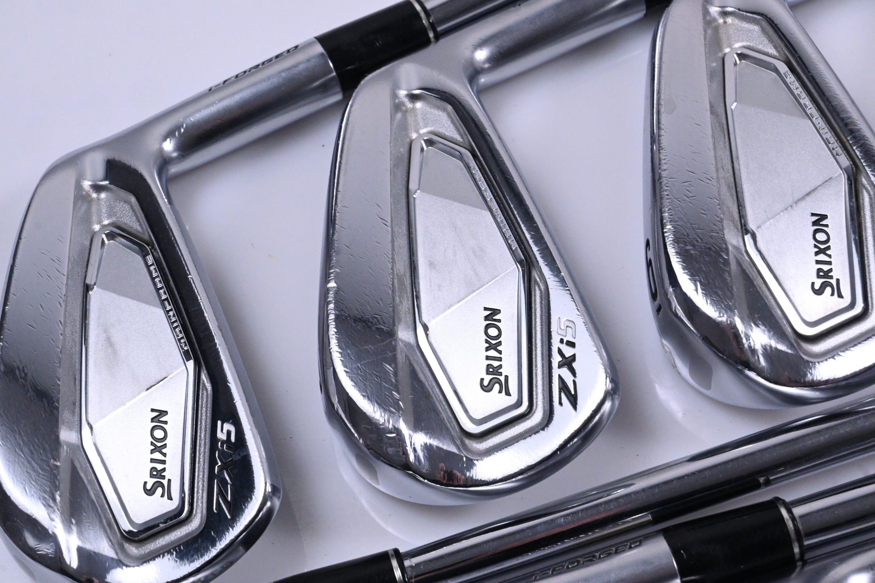 Srixon ZXi5 Irons / 4-PW+AW+SW / Stiff Flex KBS Tour Lite Shafts