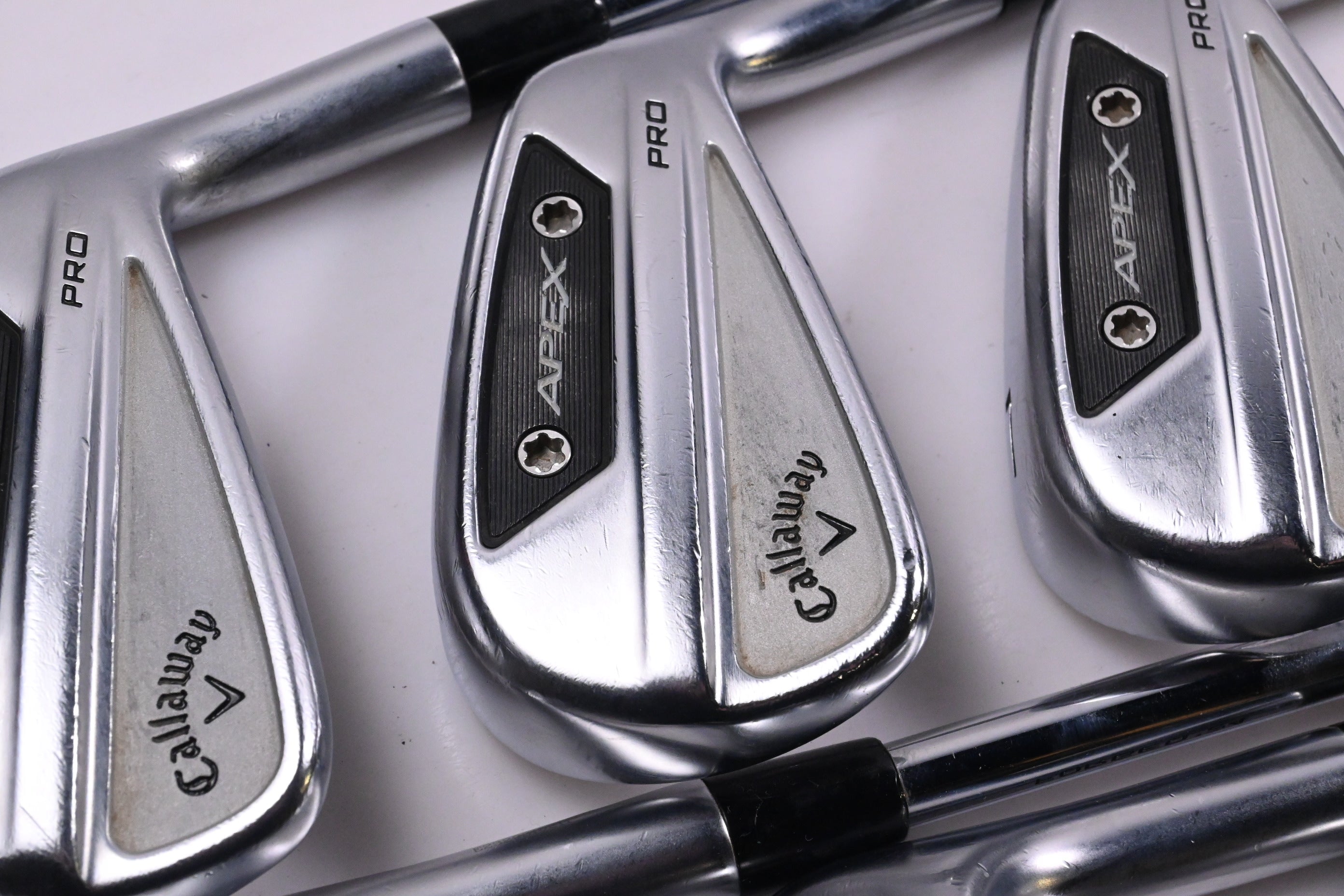 Callaway Apex Pro 24 Irons / 5-PW / Stiff Flex Dynamic Gold Mid 115 S300 Shafts