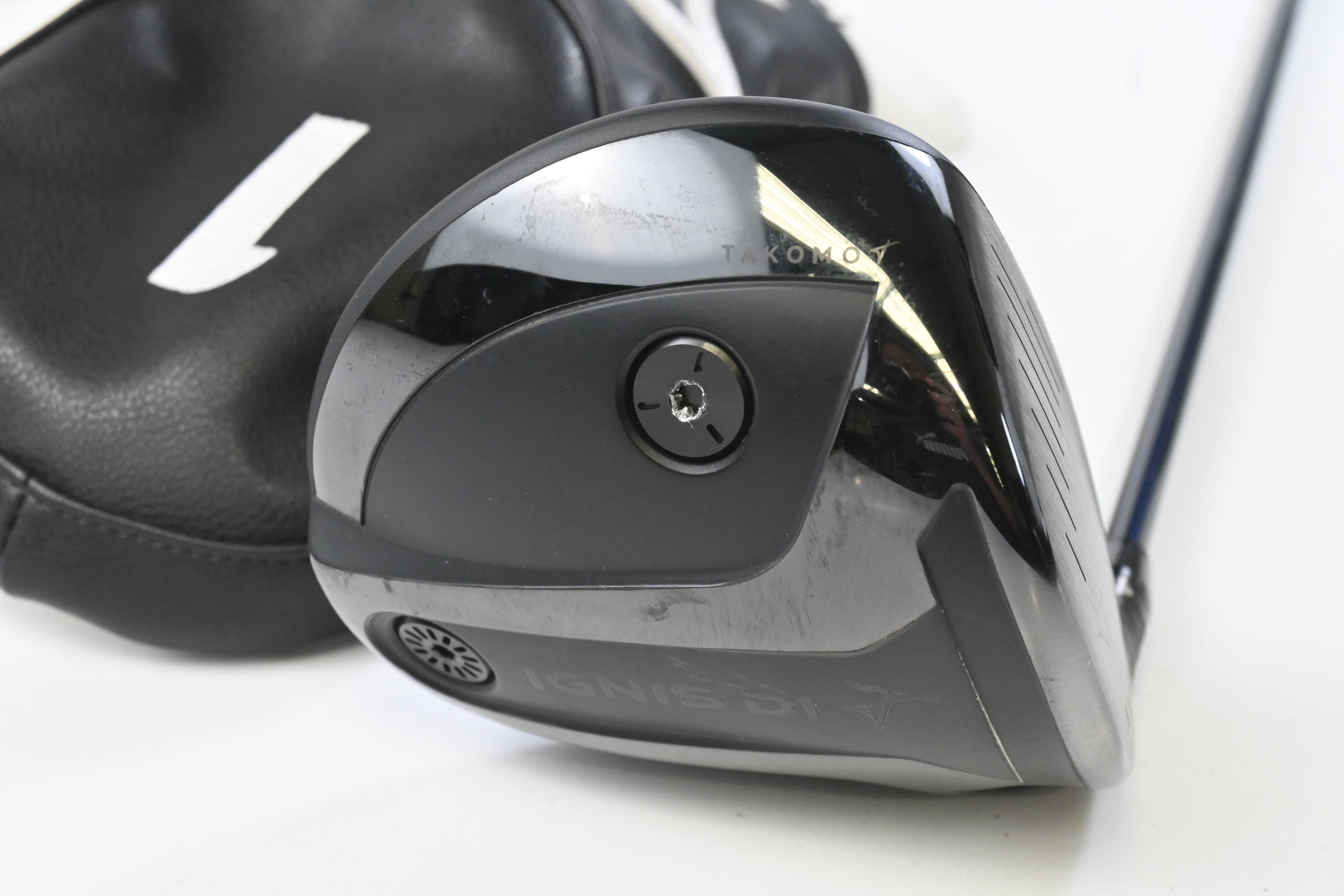 Takomo IIGNIS D1 Driver / 10.5 Degree / Stiff Flex Fujikura Ventus Blue 6 Shaft