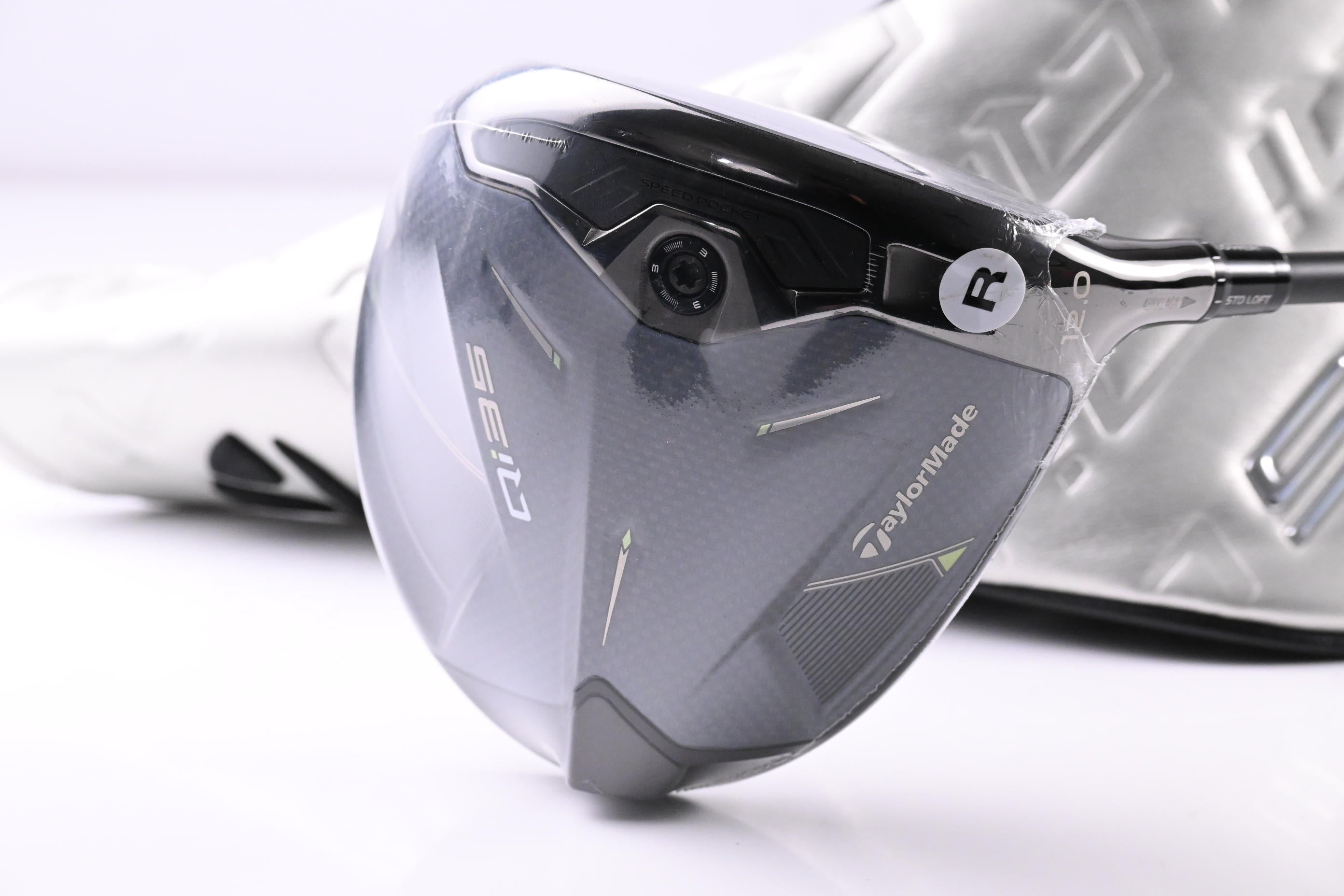 Taylormade Qi35 Driver / 12 Degree / Regular Flex Ventus Blue 5 Shaft
