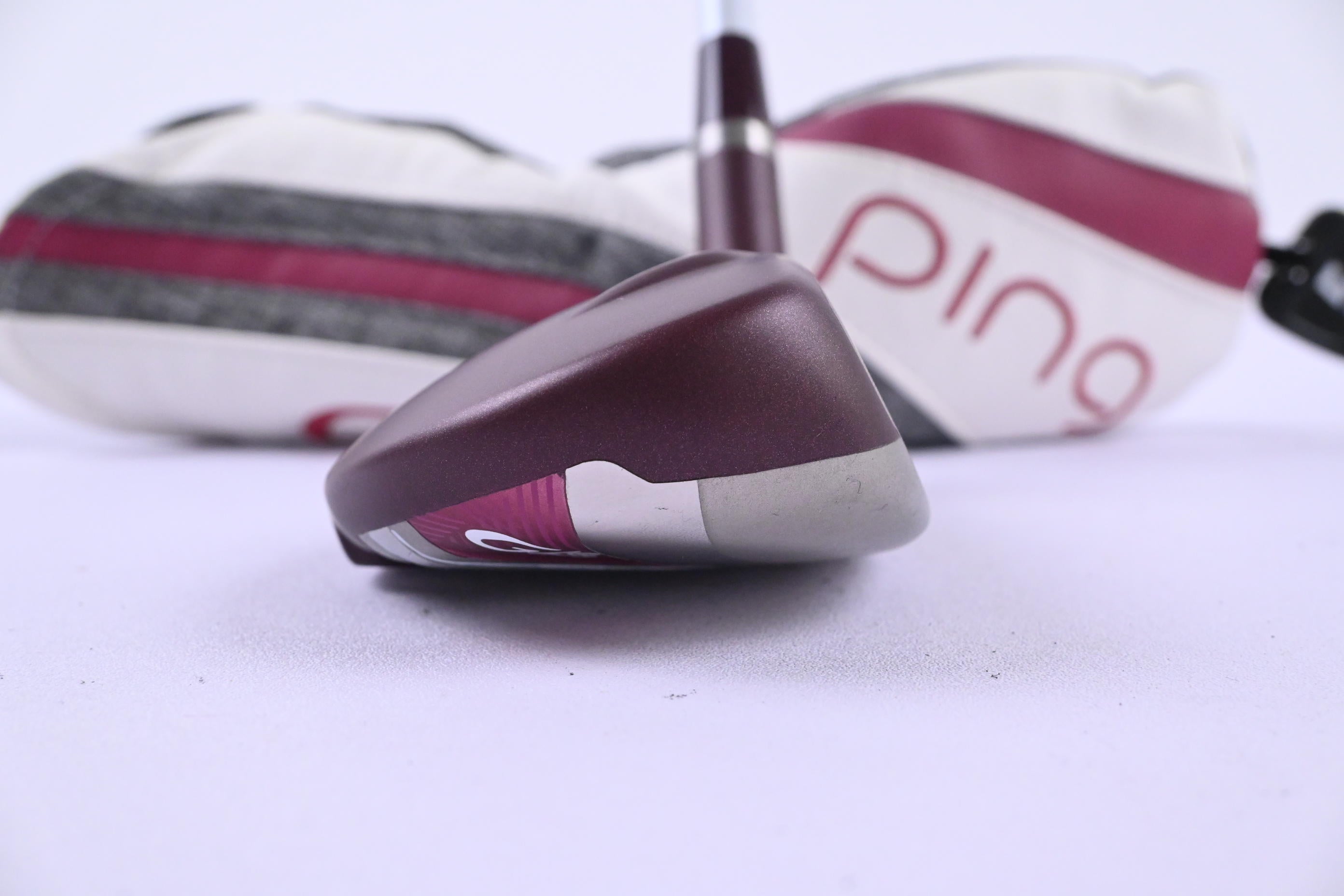 Ladies Ping G Le2 #5 Hybrid / 26 Degree / Ladies Flex Ping ULT 240 Ultralite
