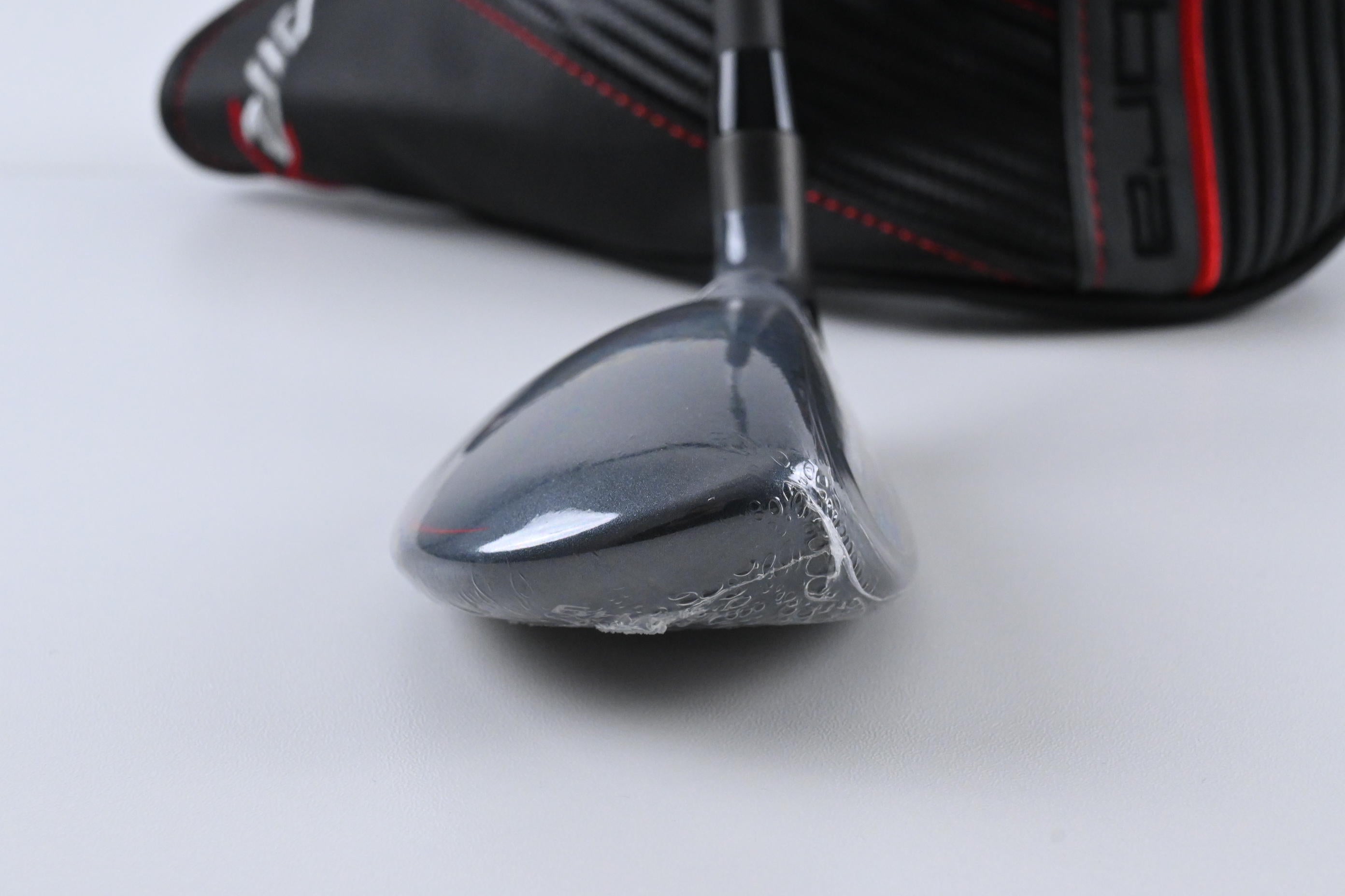 Cobra Air-X #6 Hybrid / 28 Degree / Senior Flex Cobra Ultralite 45 Shaft