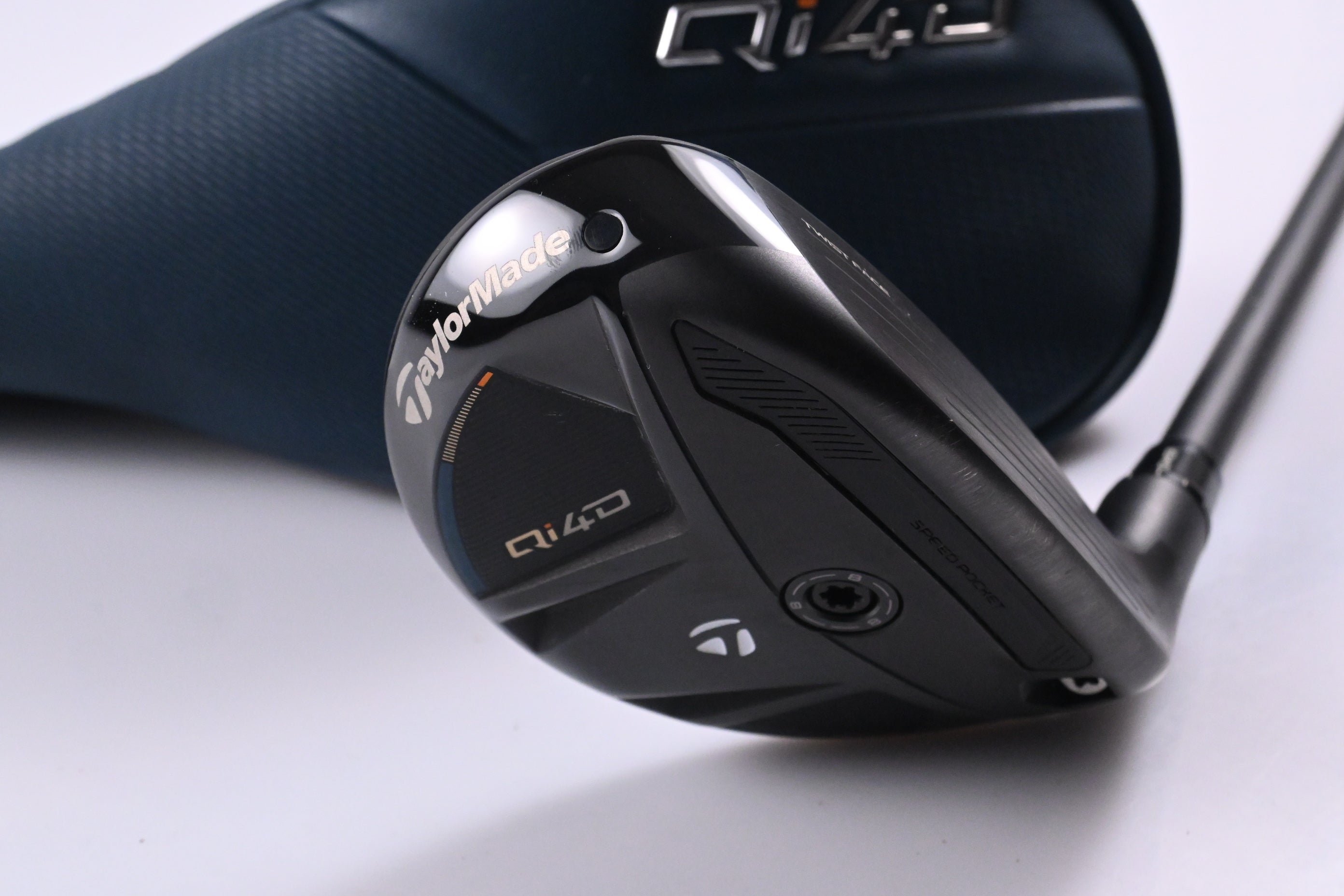 Taylormade Qi4D #4 Hybrid / 22 Degree / Regular Flex KBS Reax 65 Shaft