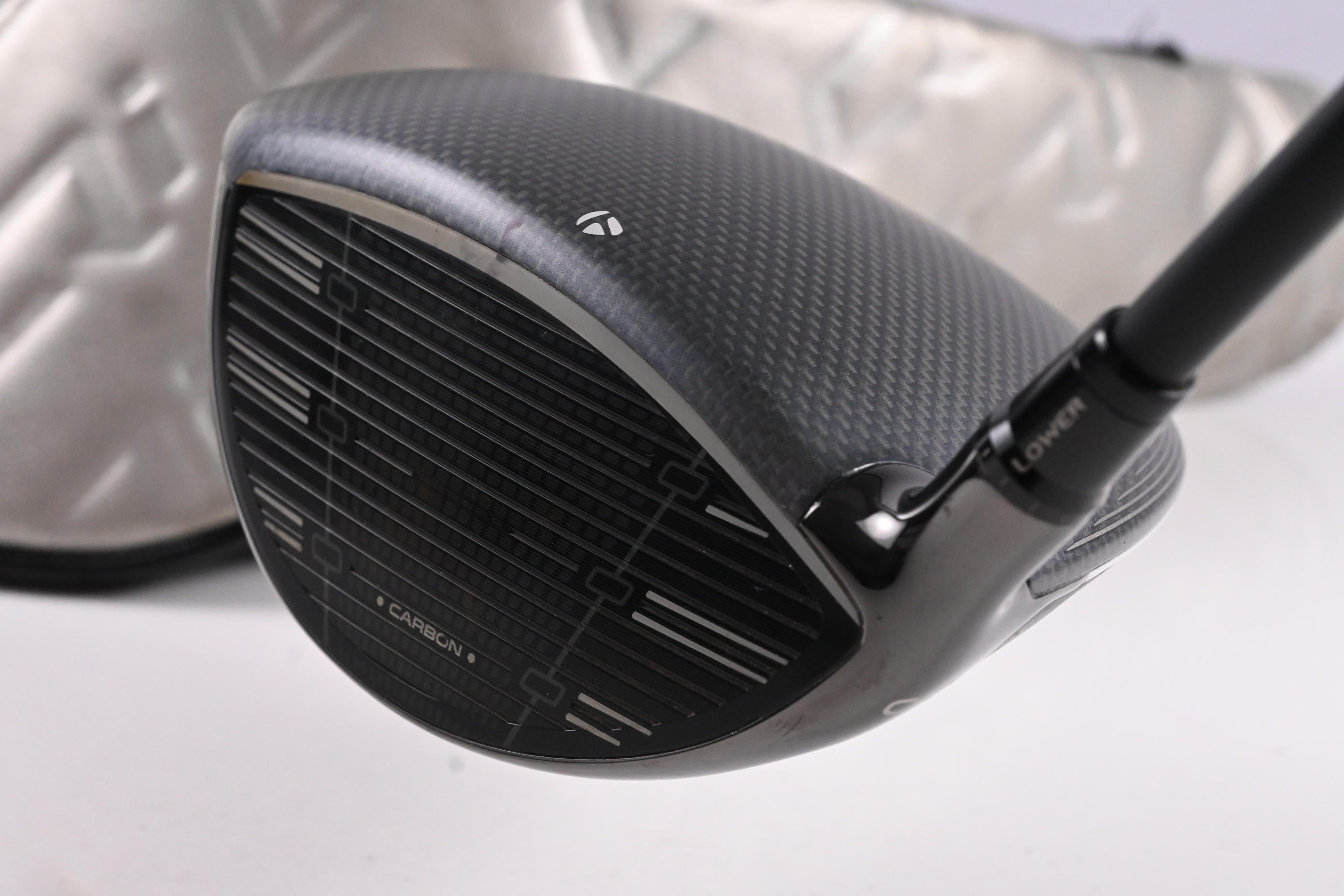 Taylormade Qi35 Driver / 12 Degree / Regular Flex Vanquish 4 Shaft