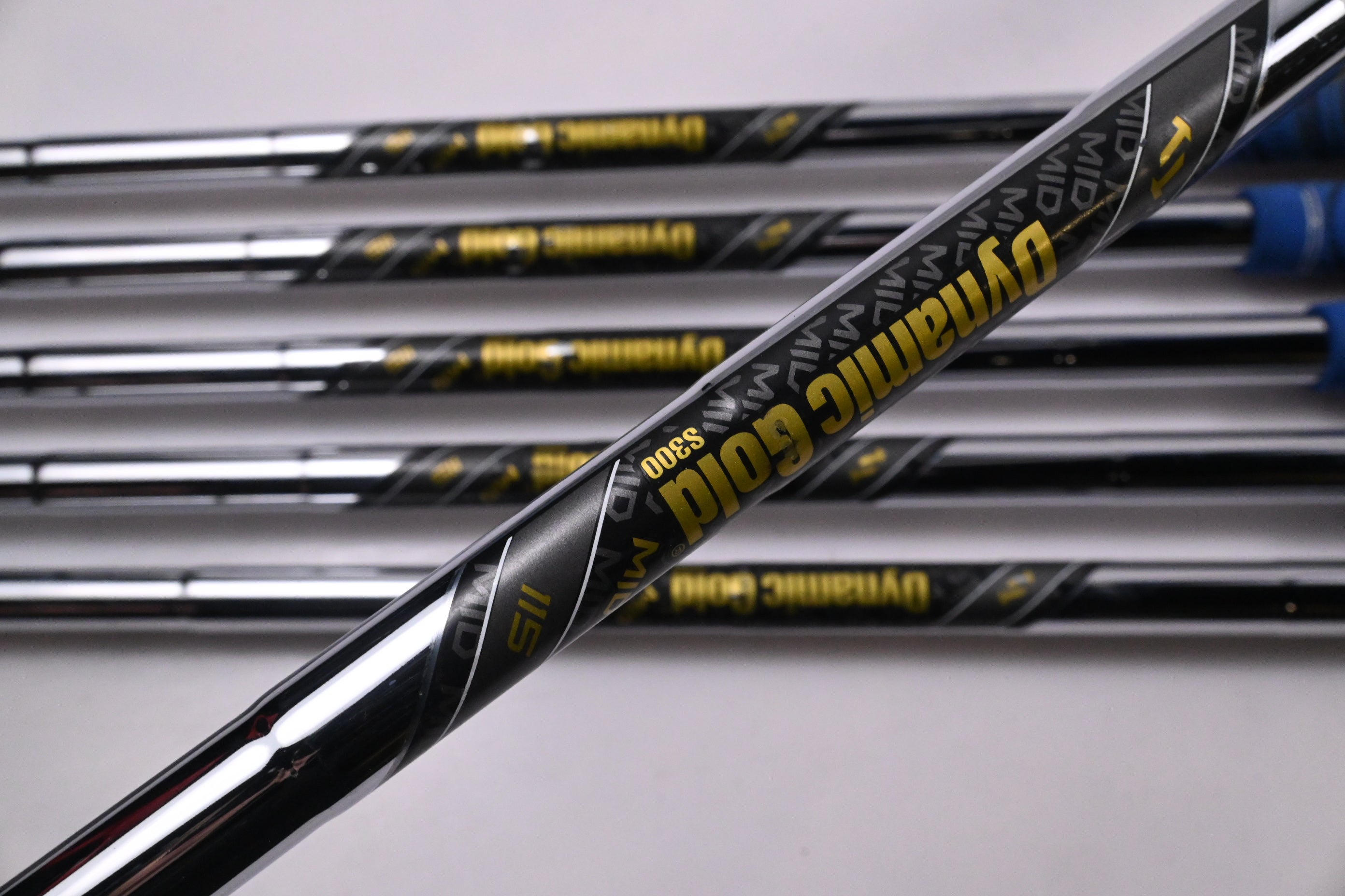 Callaway Apex Pro 24 Irons / 5-PW / Stiff Flex Dynamic Gold Mid 115 S300 Shafts