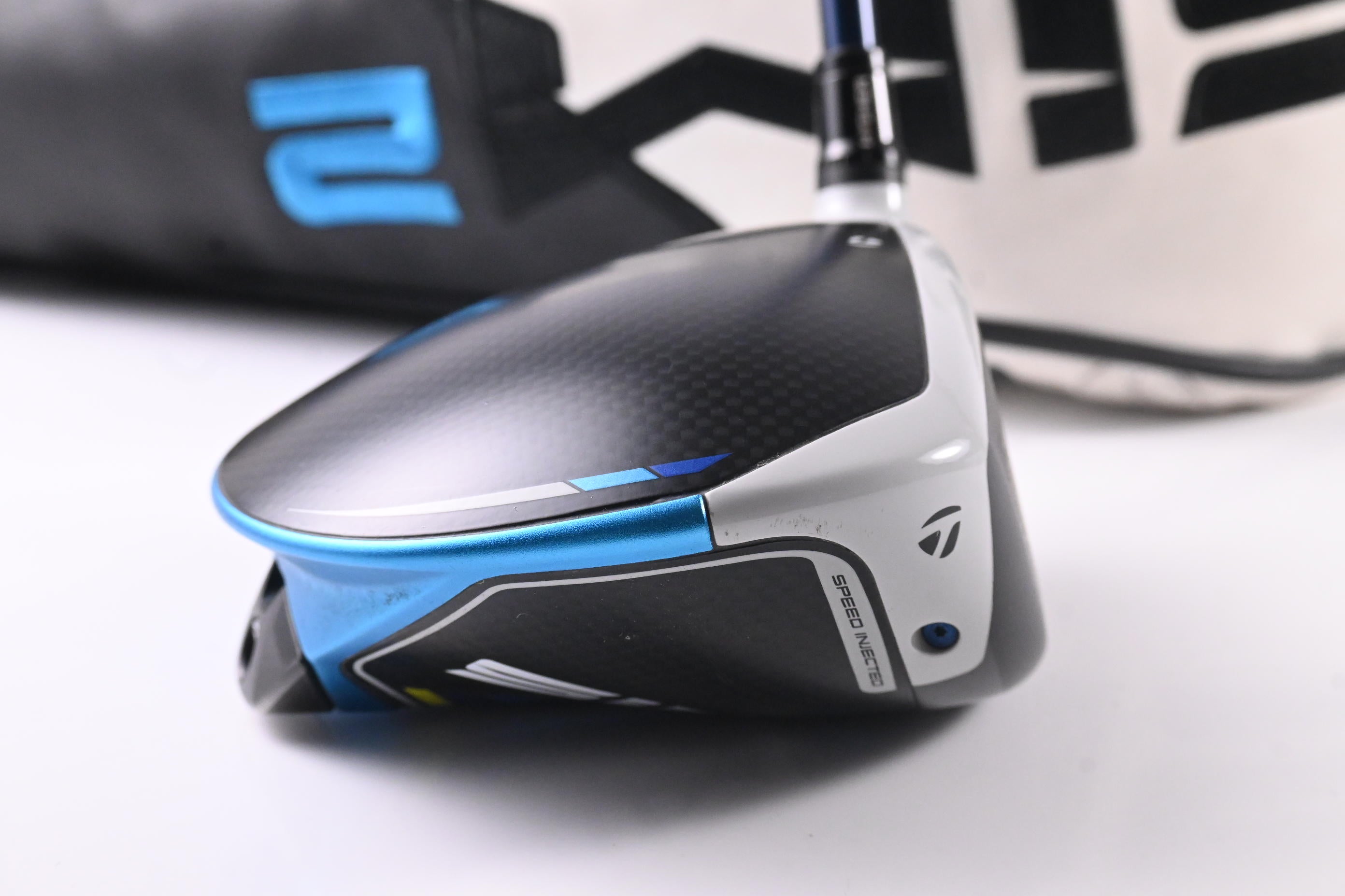 Taylormade SIM2 Max Driver / 10.5 Degree / Stiff Flex Ventus Blue 5 Shaft