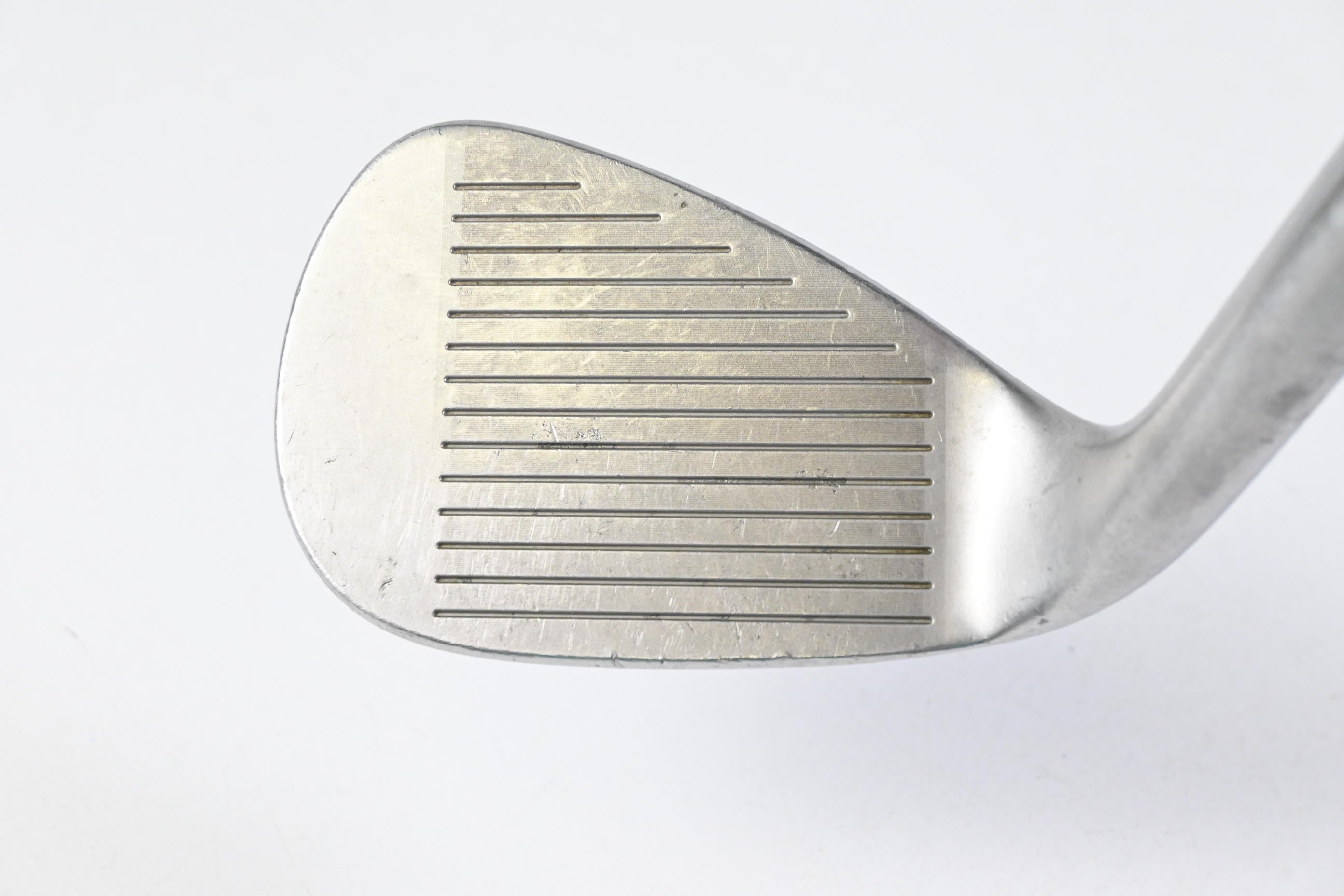 Wilson FG Tour Gap Wedge / 52 Degree / Wedge Flex Dynamic Gold Shaft